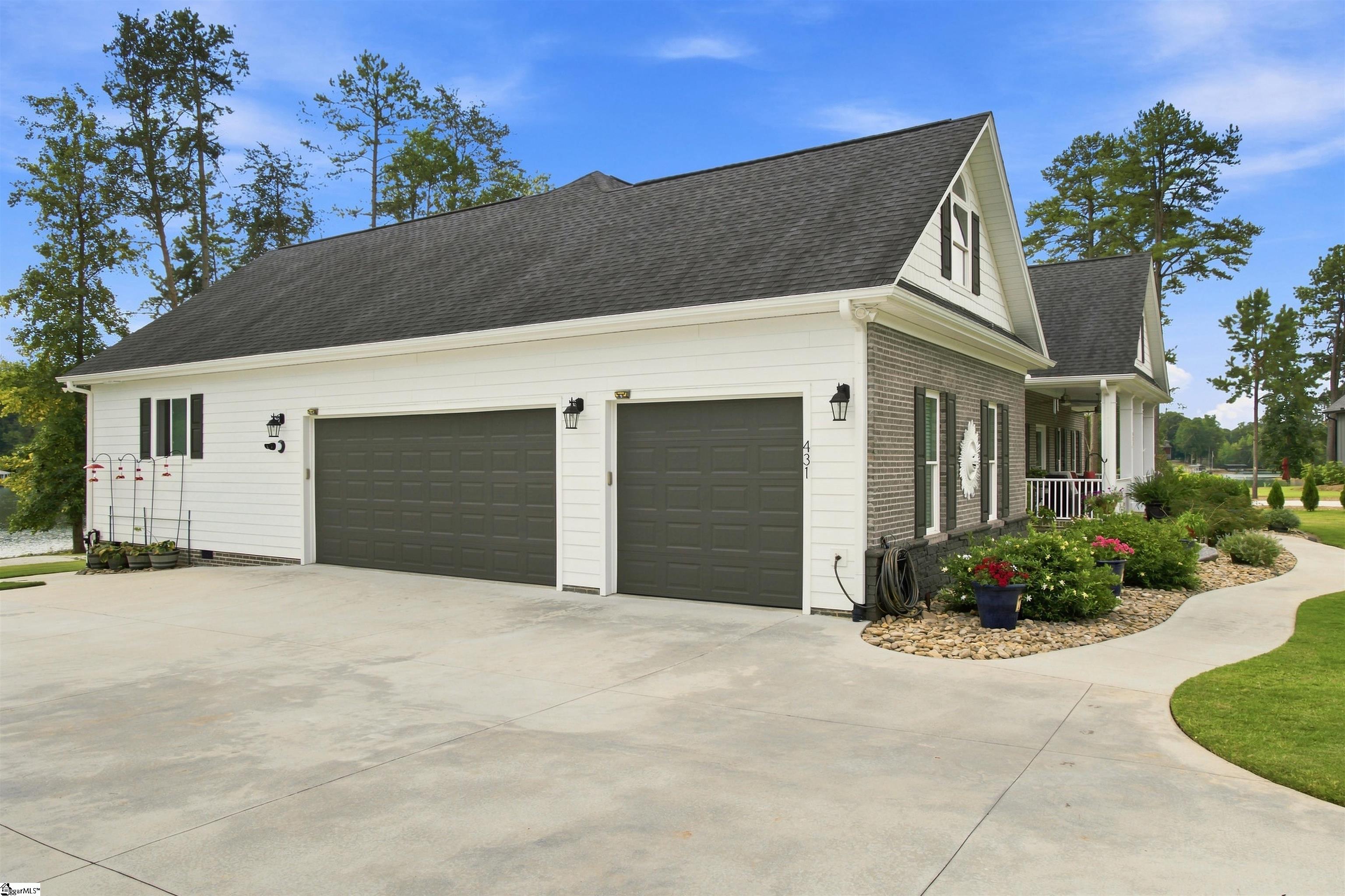 431 Natures View Drive Property Photo 5