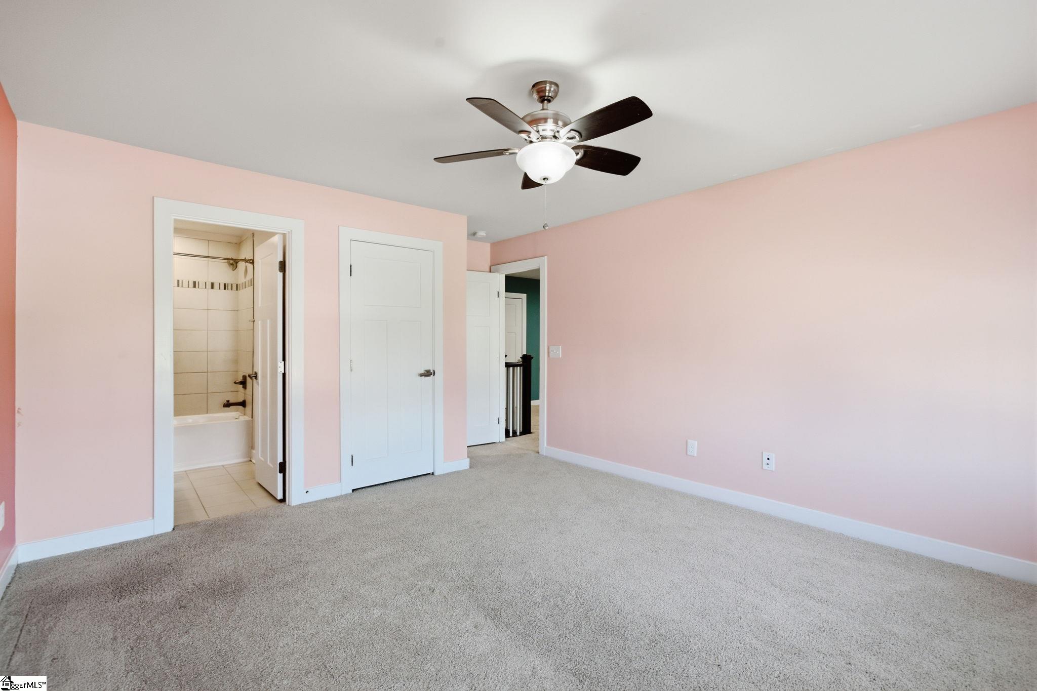 216 Edwin Ellis Drive Property Photo 26