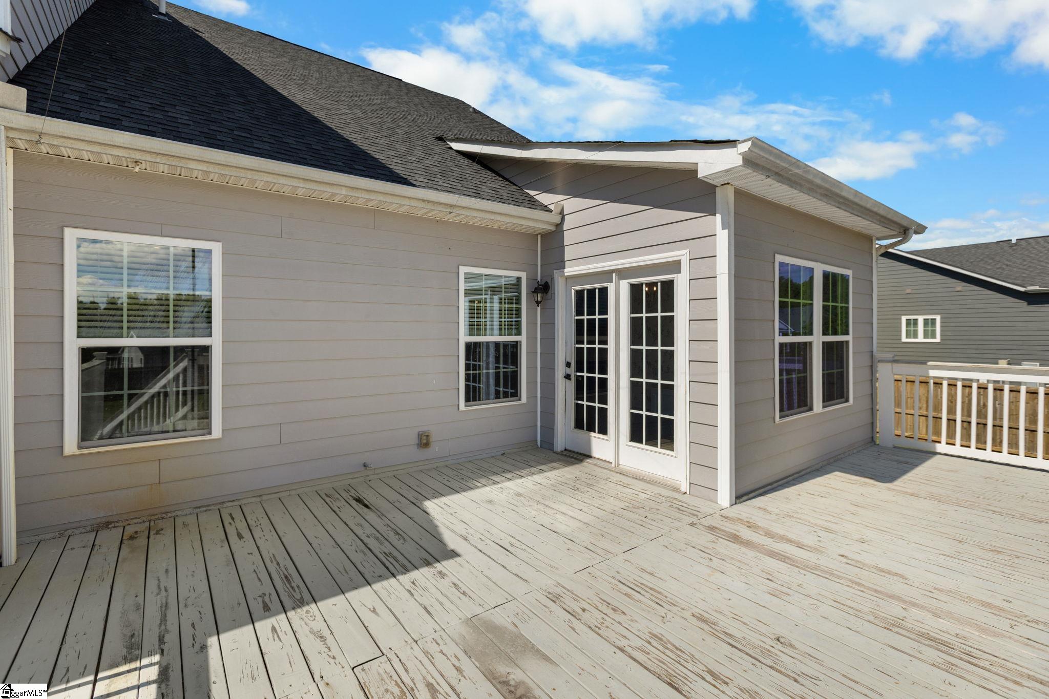 216 Edwin Ellis Drive Property Photo 36
