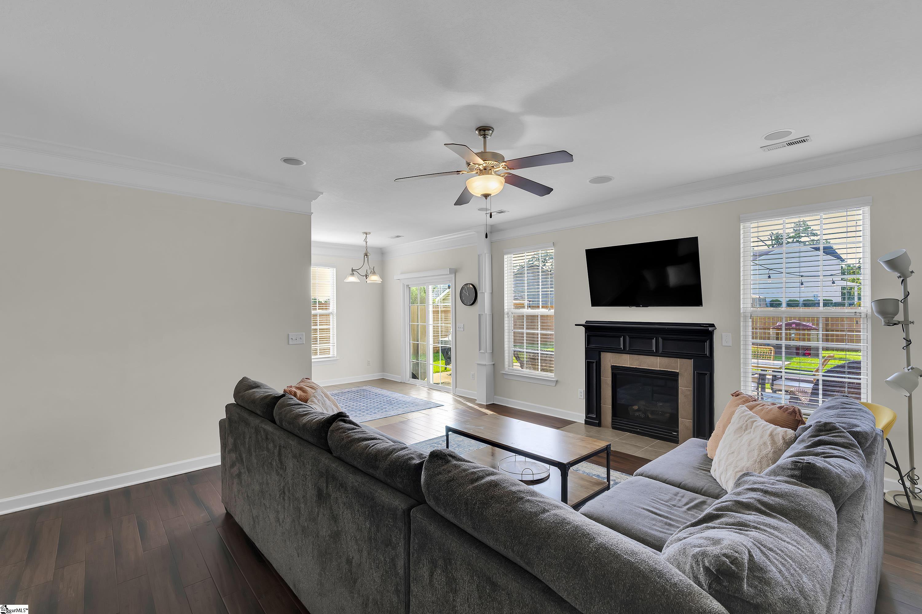1010 Blythwood Drive Property Photo 12
