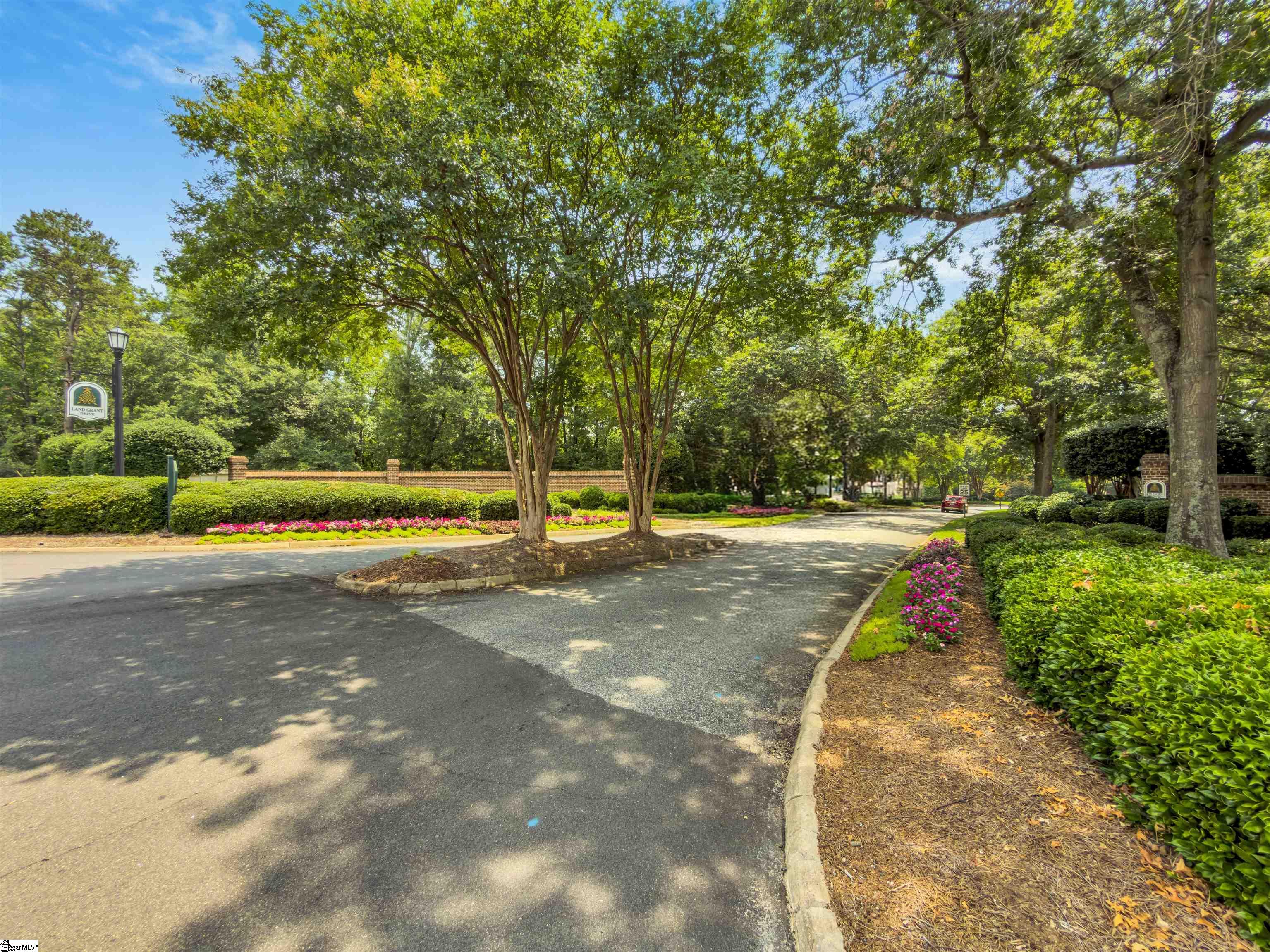 6 Peters Creek Court Property Photo 15