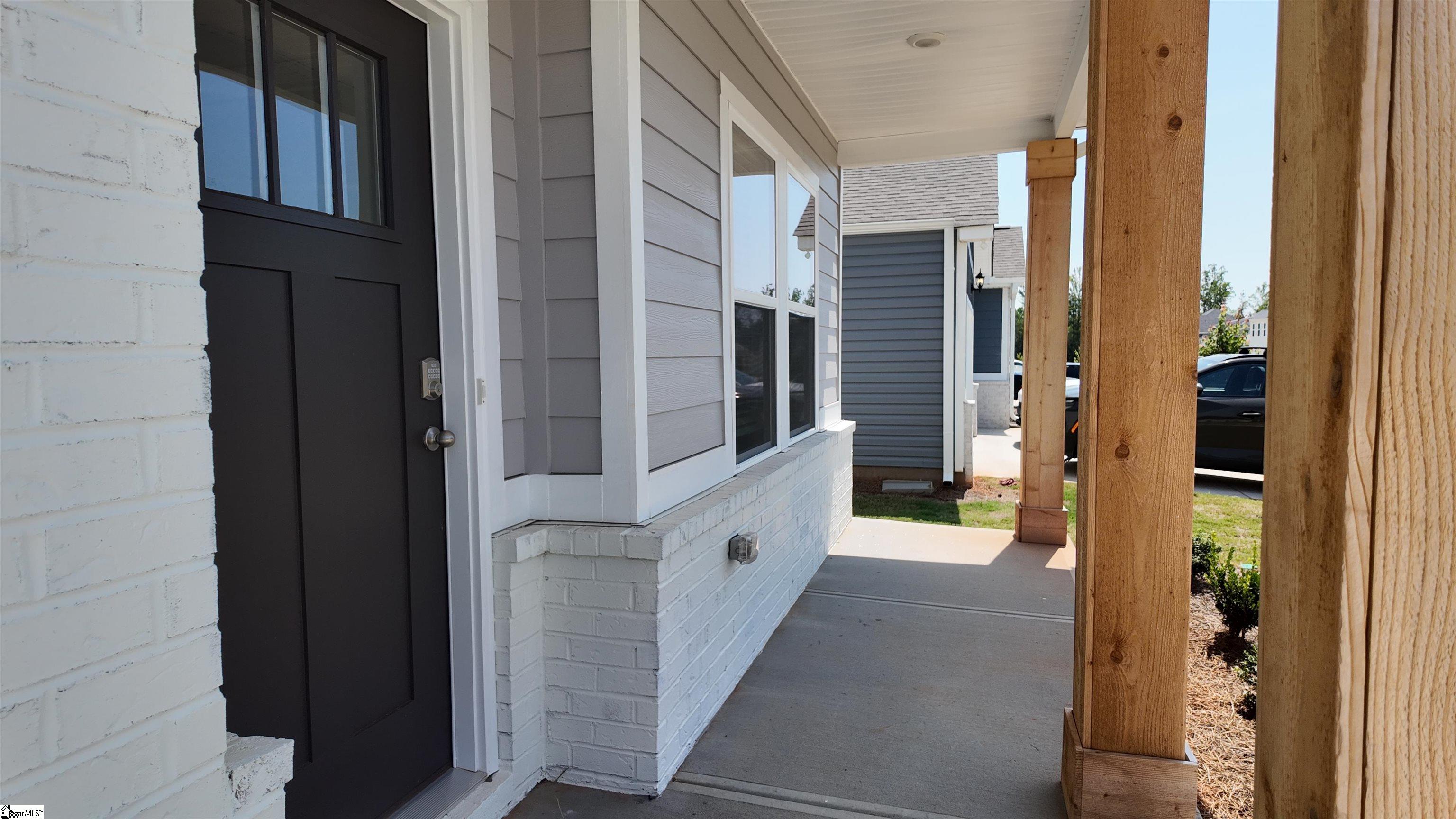 609 Silver Fir Street Property Photo 2