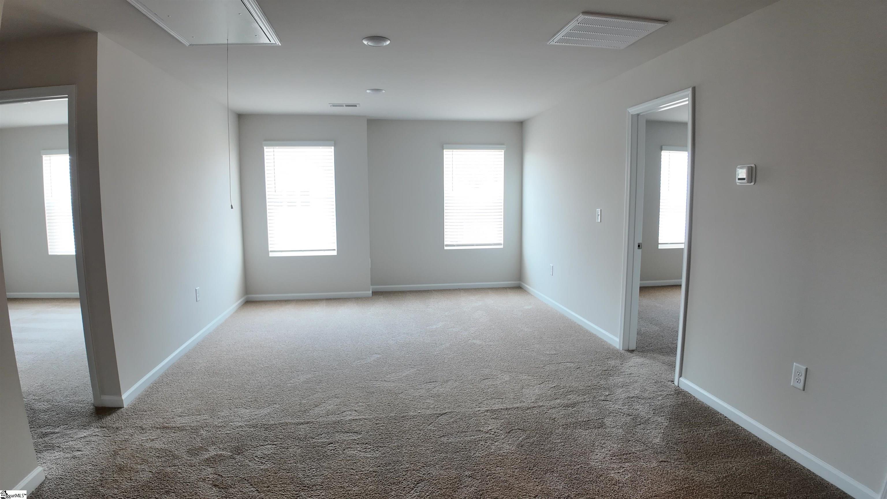 609 Silver Fir Street Property Photo 10
