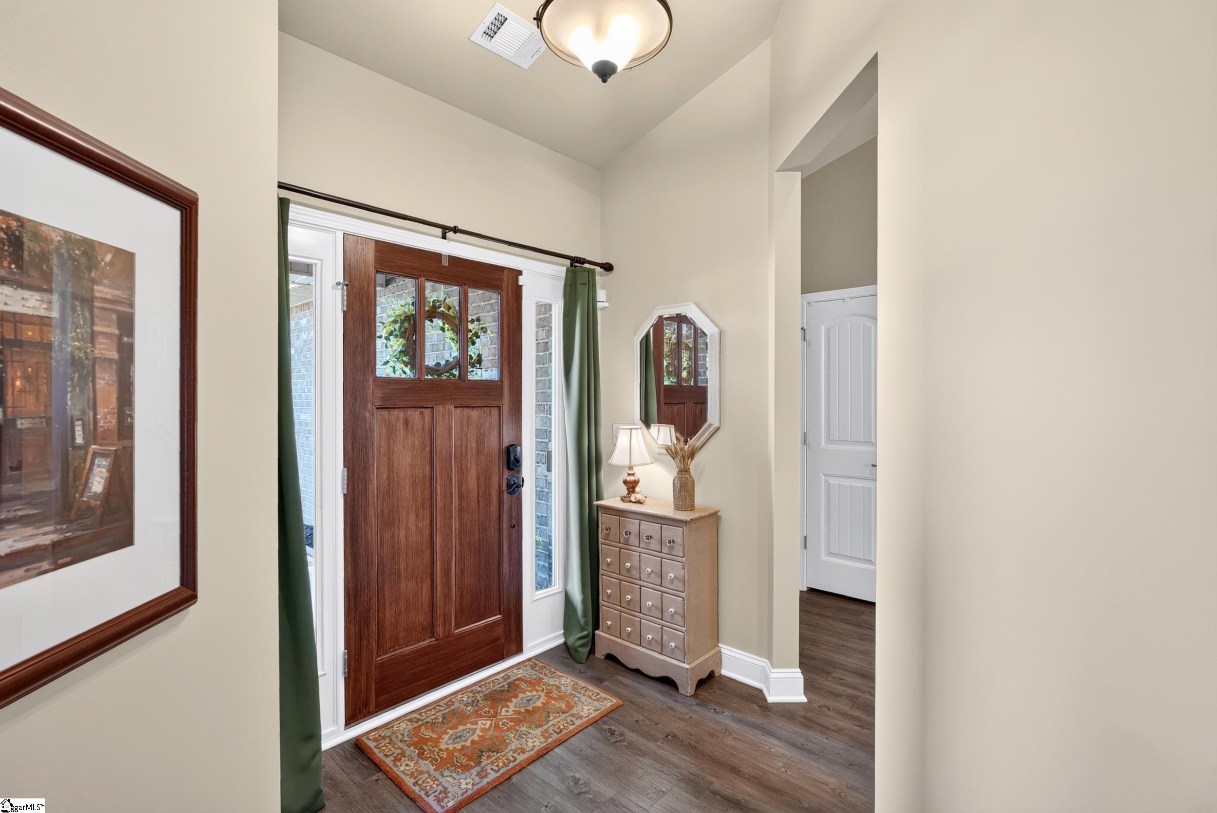 516 Bridgetowne Court Property Photo 3