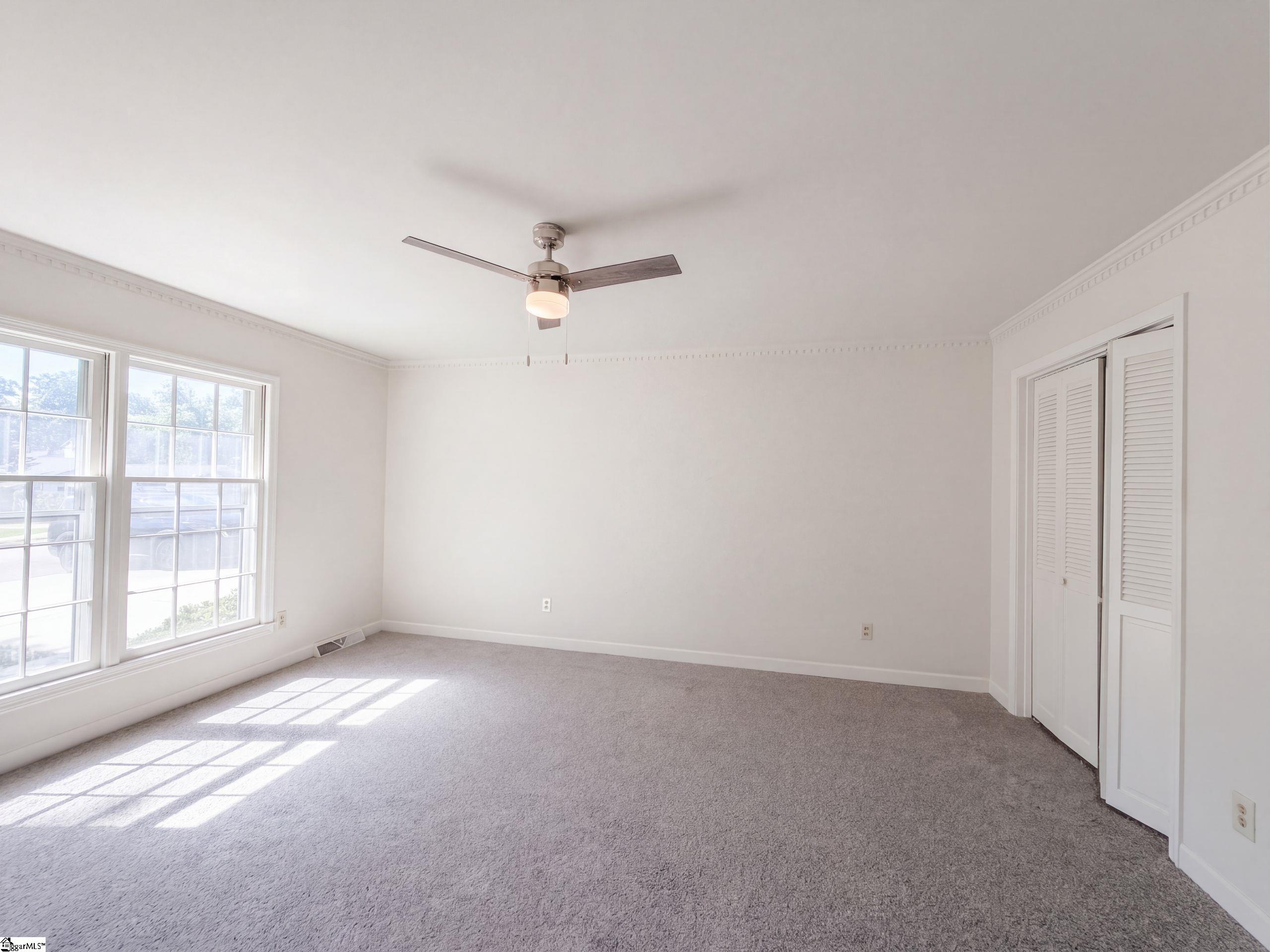 705 Strange Road Property Photo 11