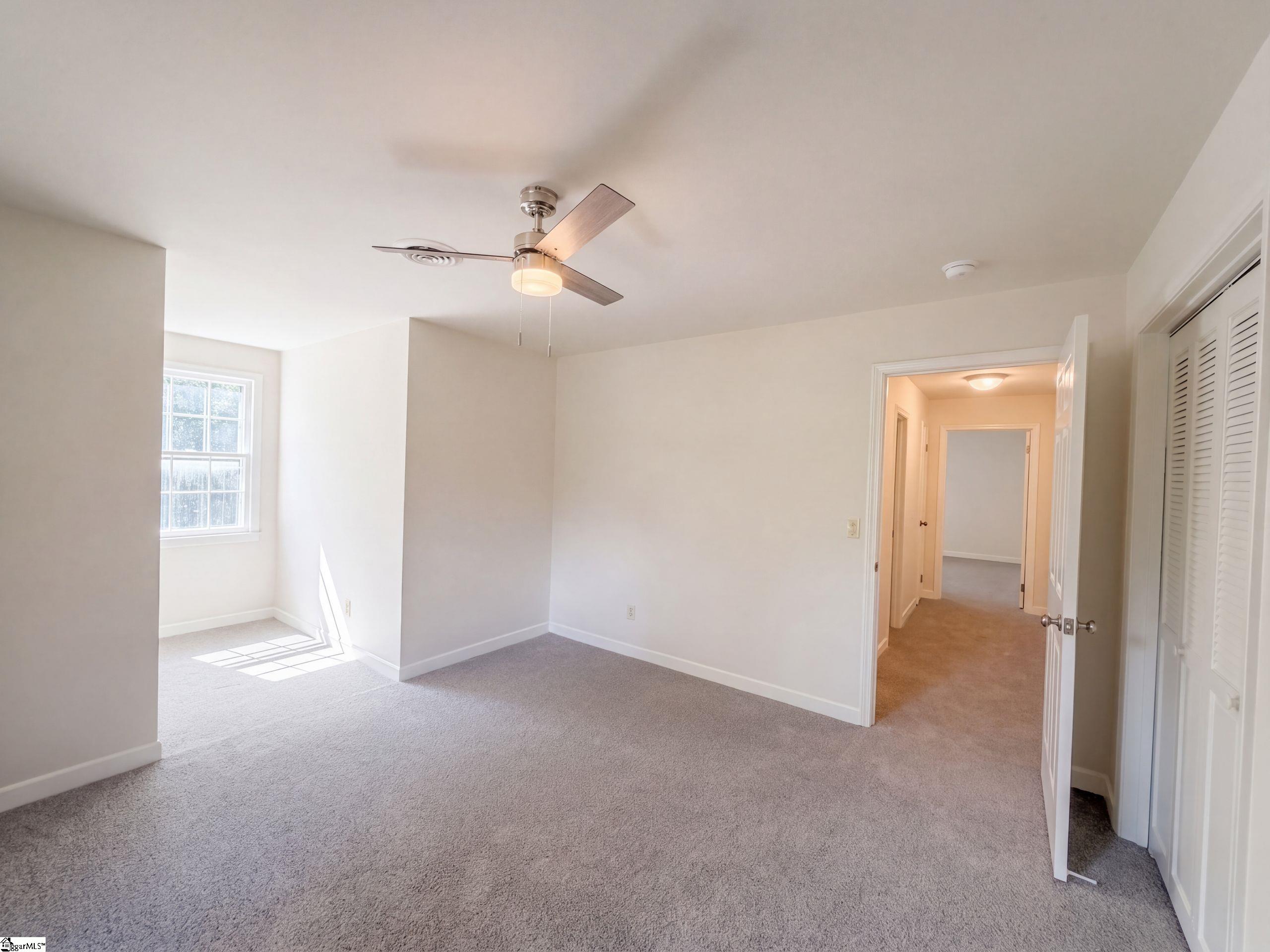 705 Strange Road Property Photo 15