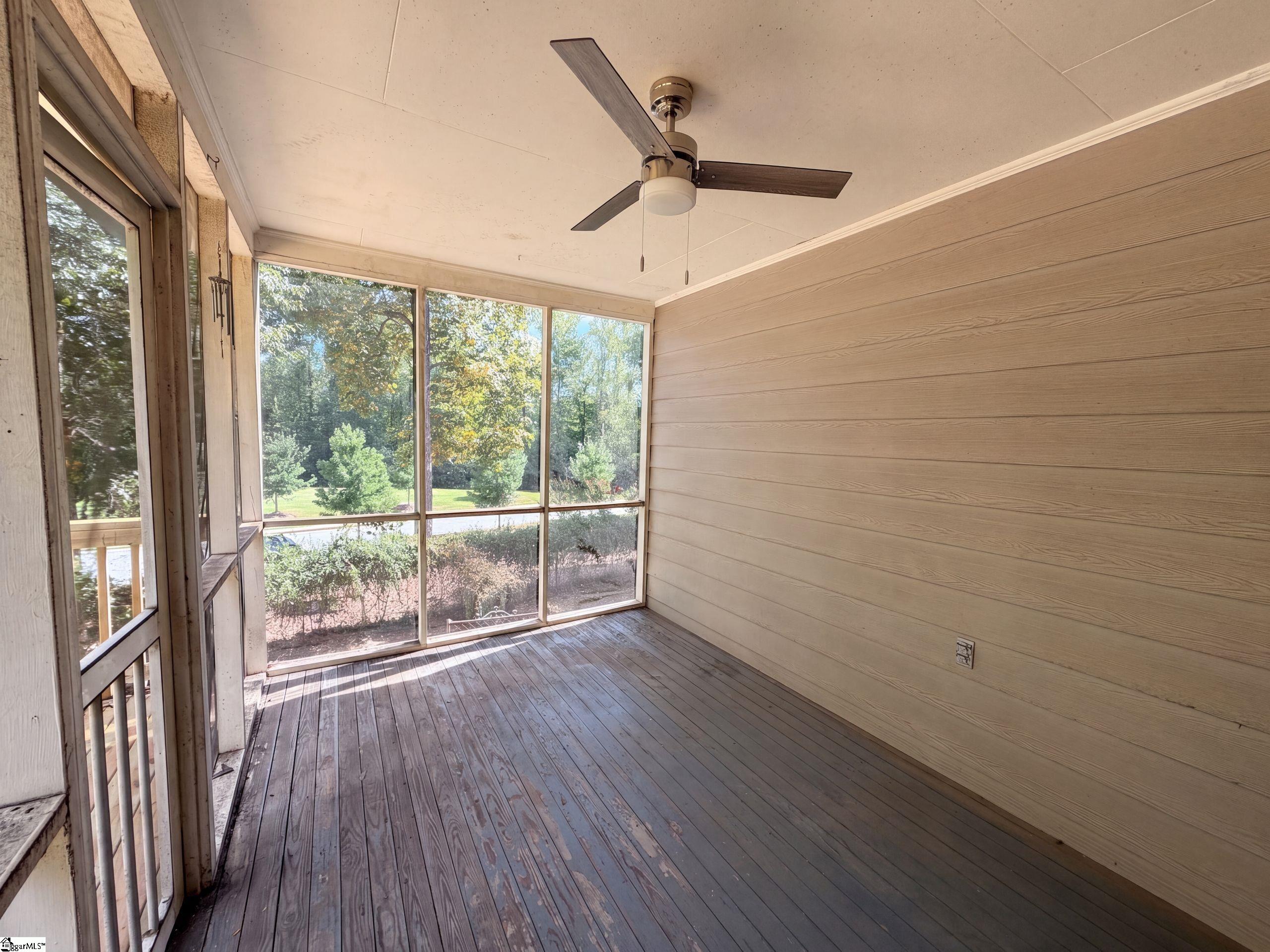 705 Strange Road Property Photo 19