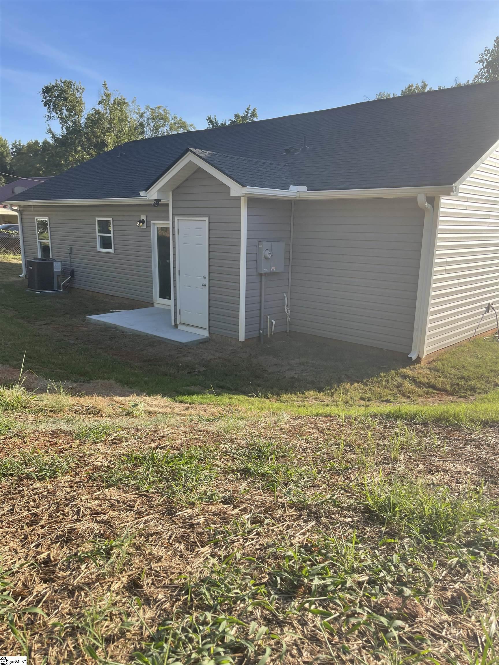 1008 Boggs Street Property Photo 2