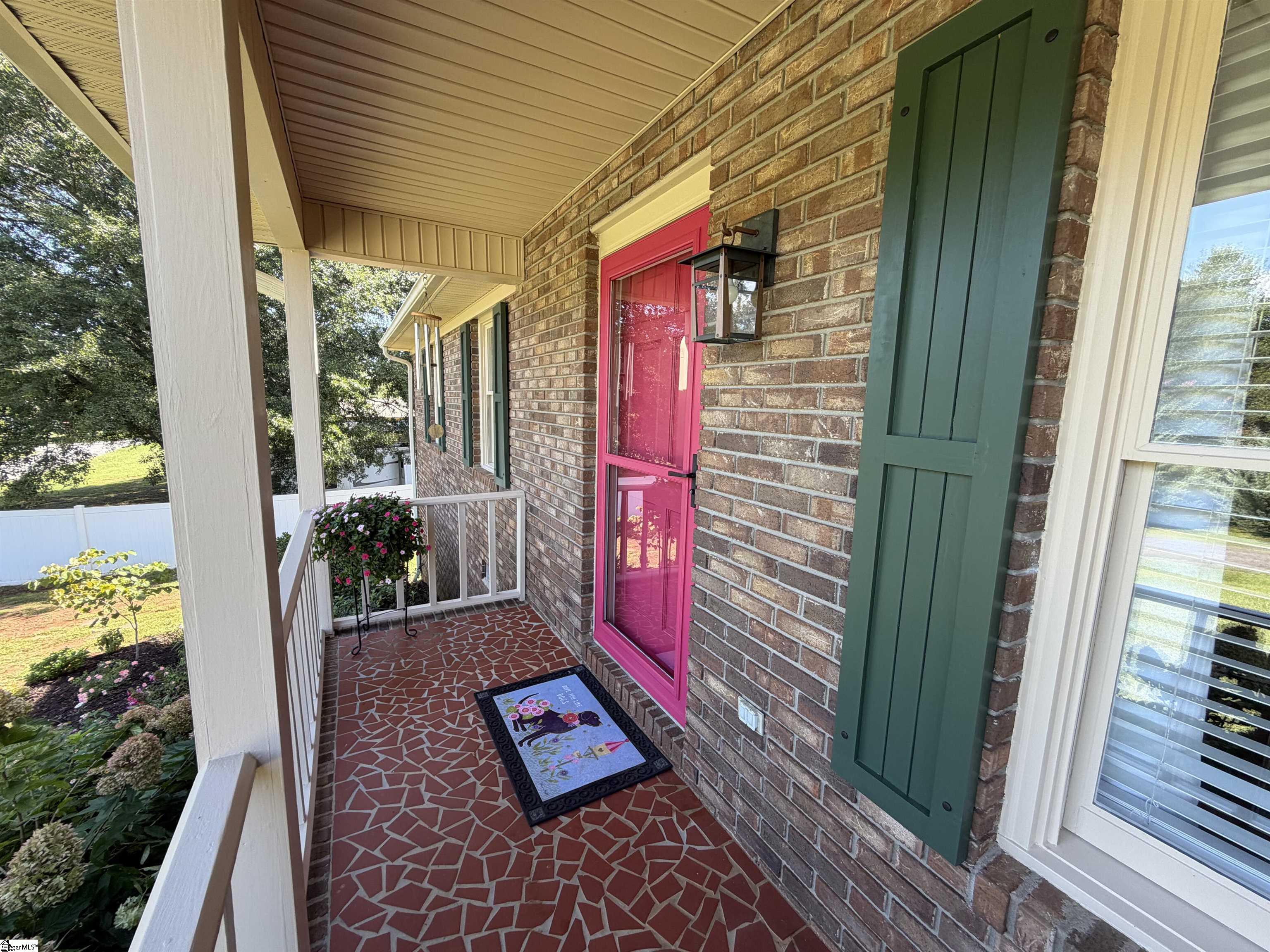 103 N Johnson Street Property Photo 8