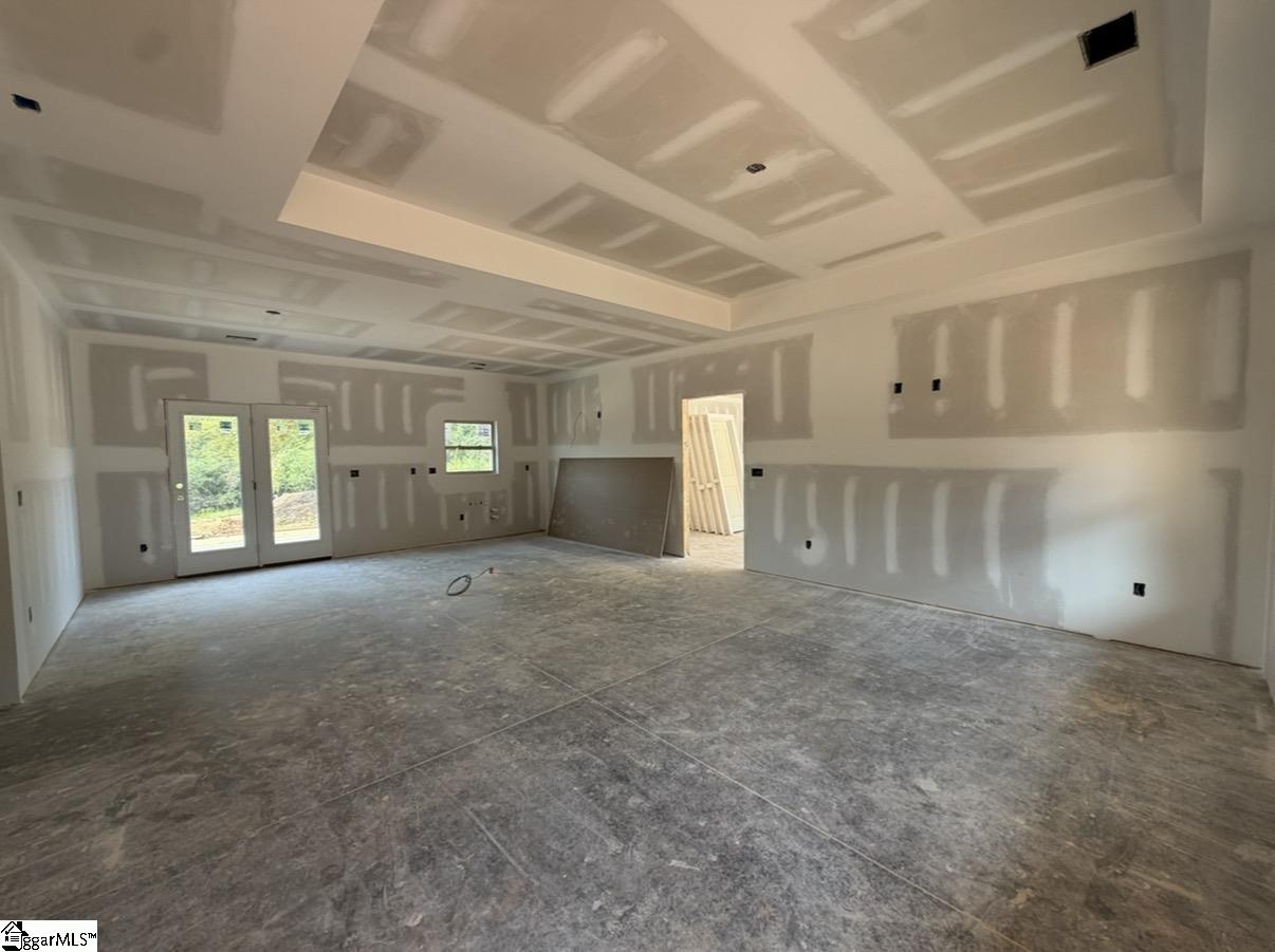 530 Hellams Road Property Photo 3