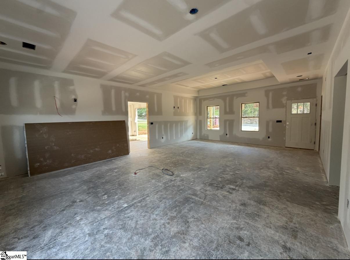 530 Hellams Road Property Photo 4