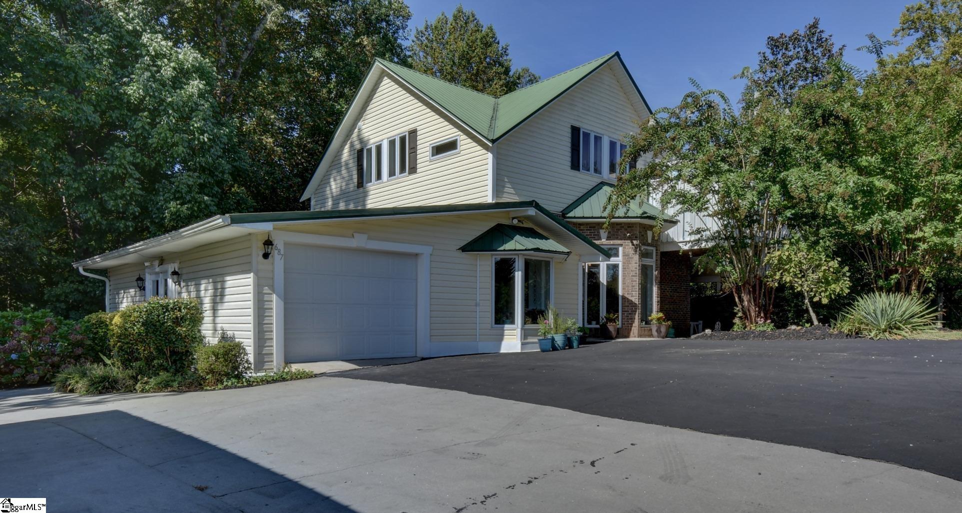 687 Burnt Tanyard Road Property Photo 1