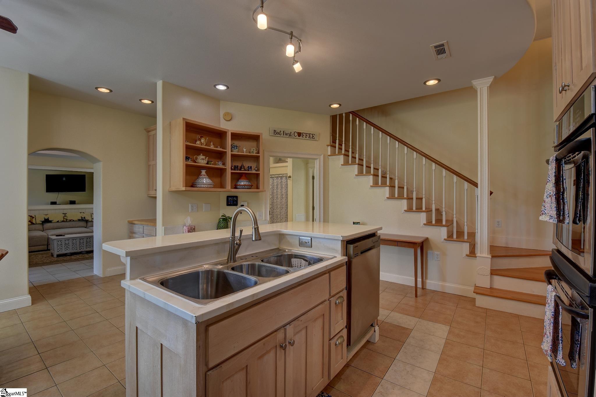 687 Burnt Tanyard Road Property Photo 10