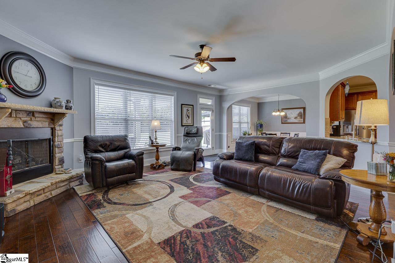 198 Harbrooke Circle Property Photo 11