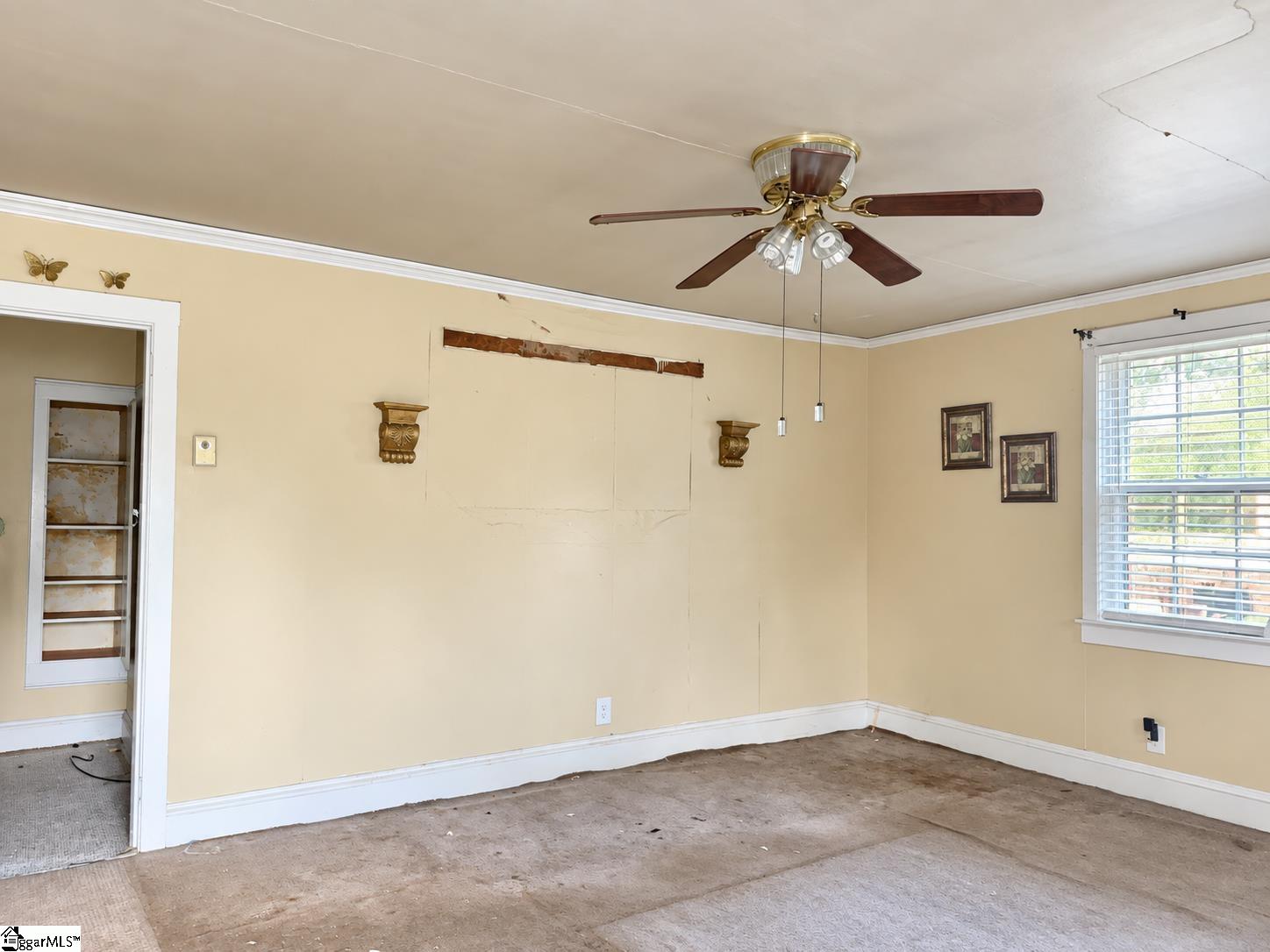 1603787 Property Photo 3