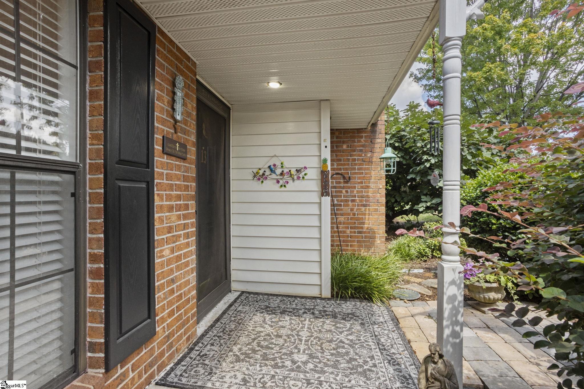 13 Forest Lake Drive Property Photo 3
