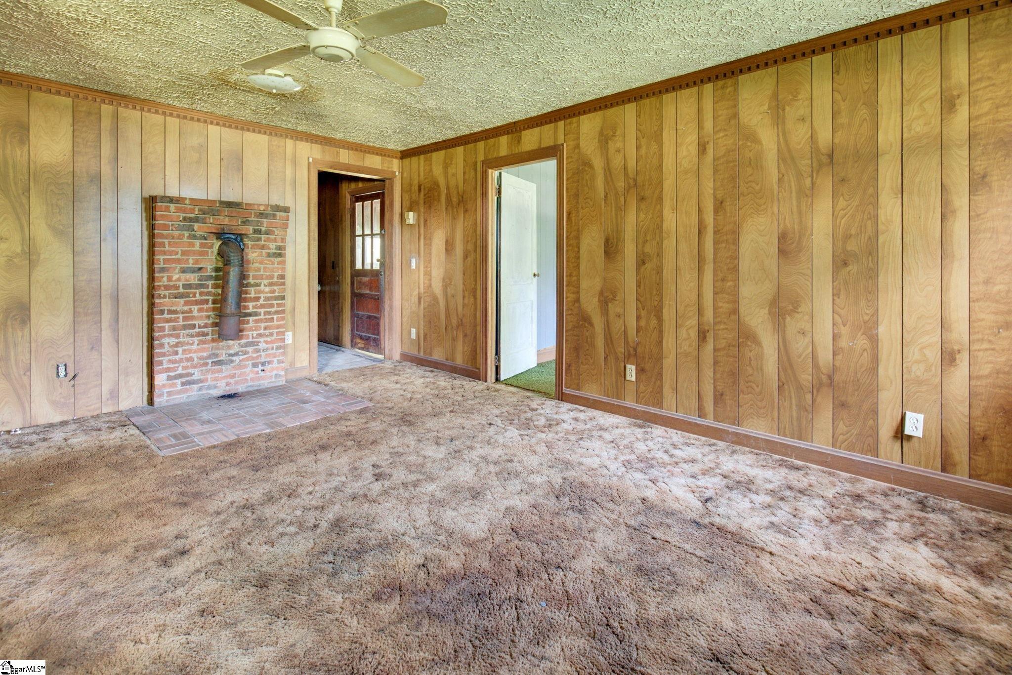520 Standing Springs Road Property Photo 10