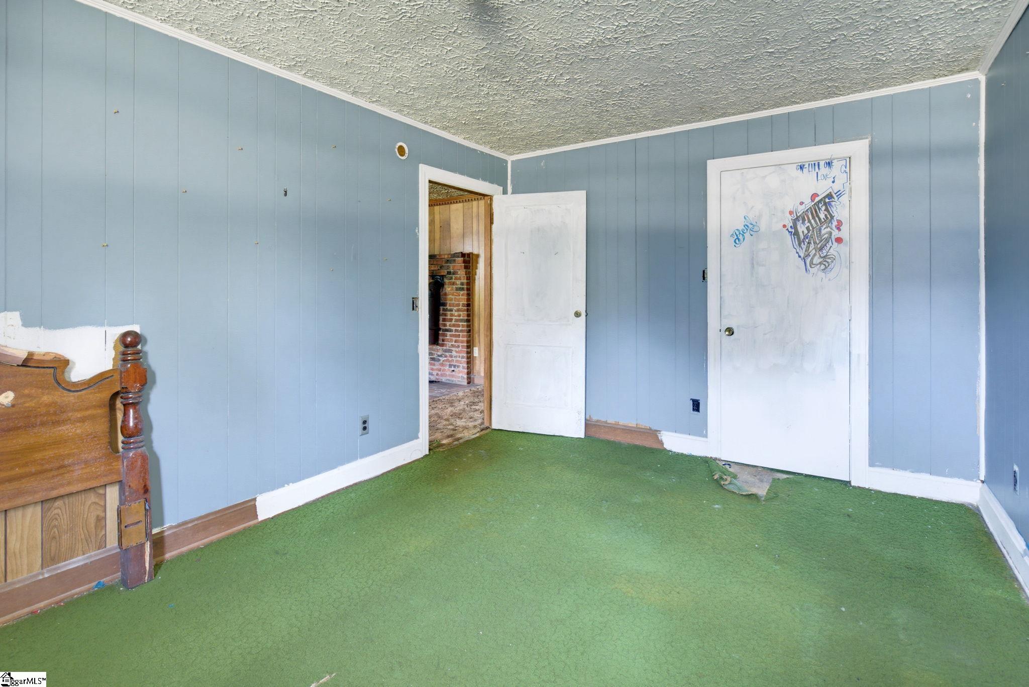 520 Standing Springs Road Property Photo 13