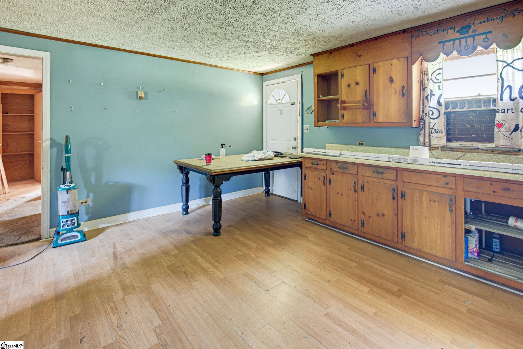 520 Standing Springs Road Property Photo 14