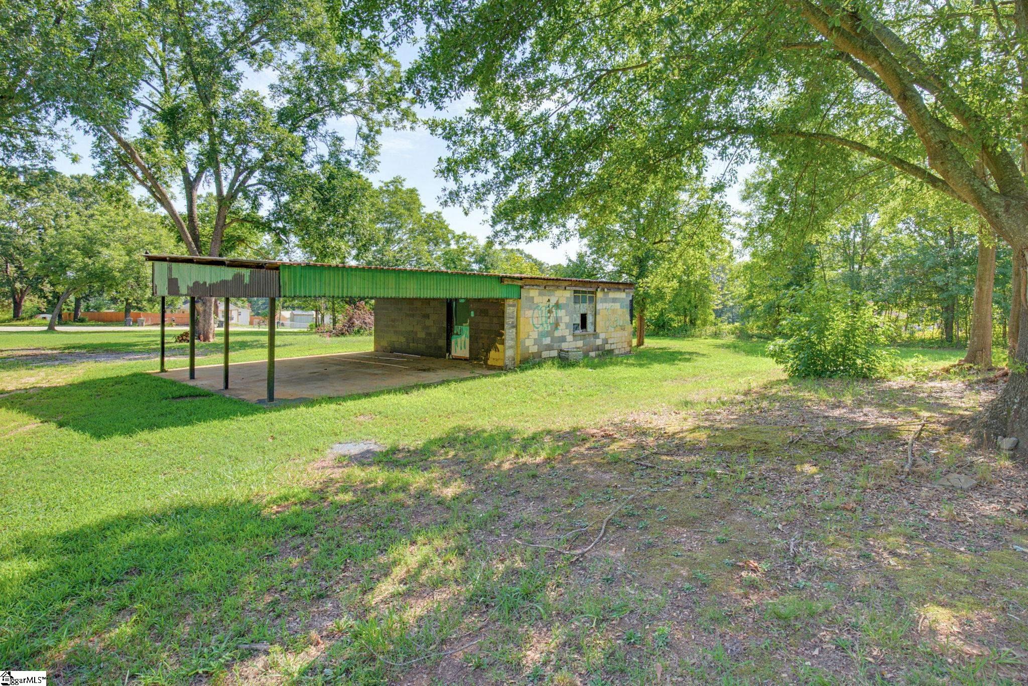 520 Standing Springs Road Property Photo 33
