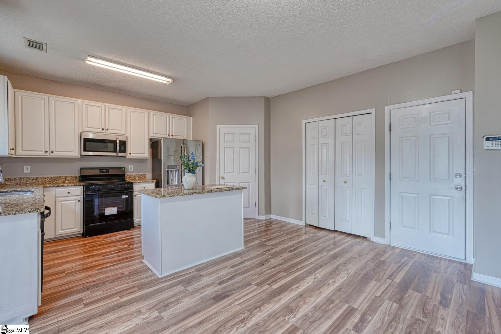 823 Old Wynd Court Property Photo 11