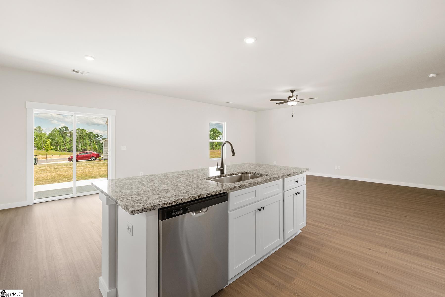 1237 Crested Iris Street Property Photo 8