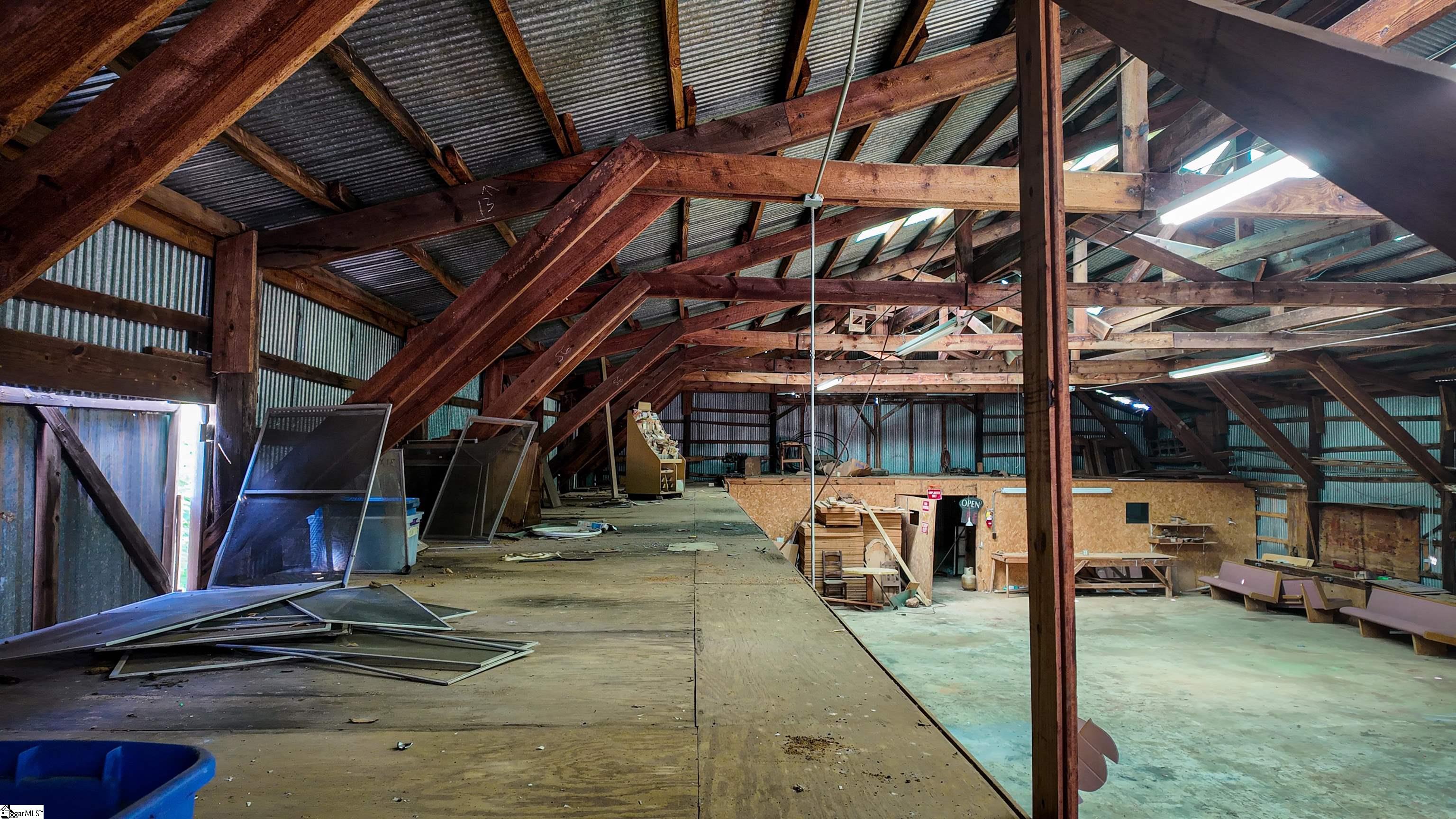365 Conway Avenue Property Photo 10
