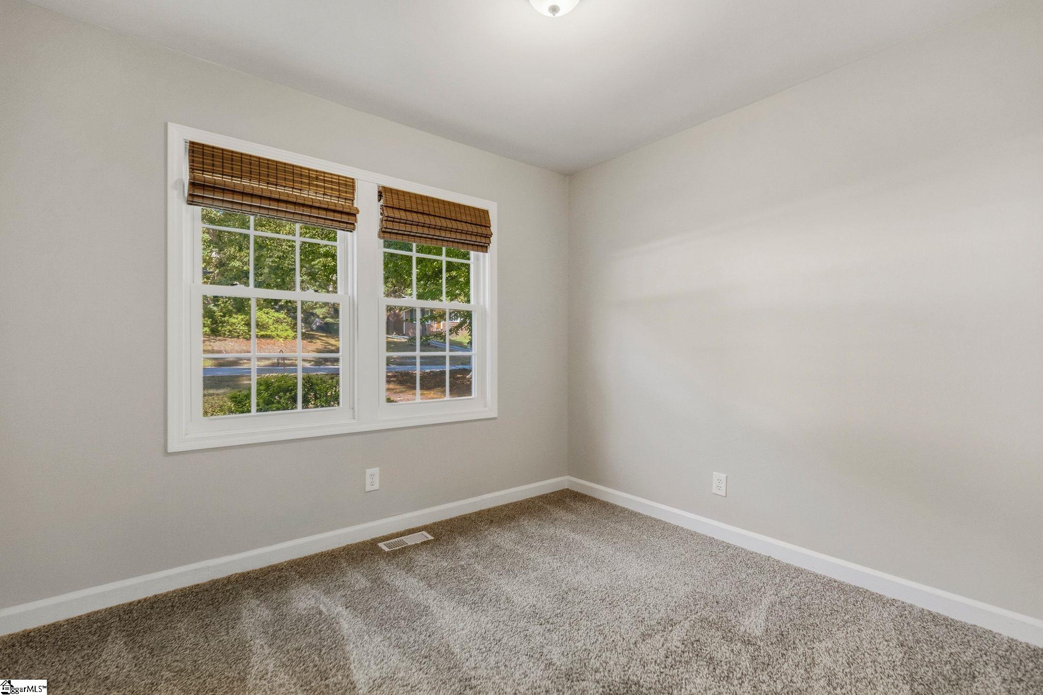 104 Elkwood Street Property Photo 22