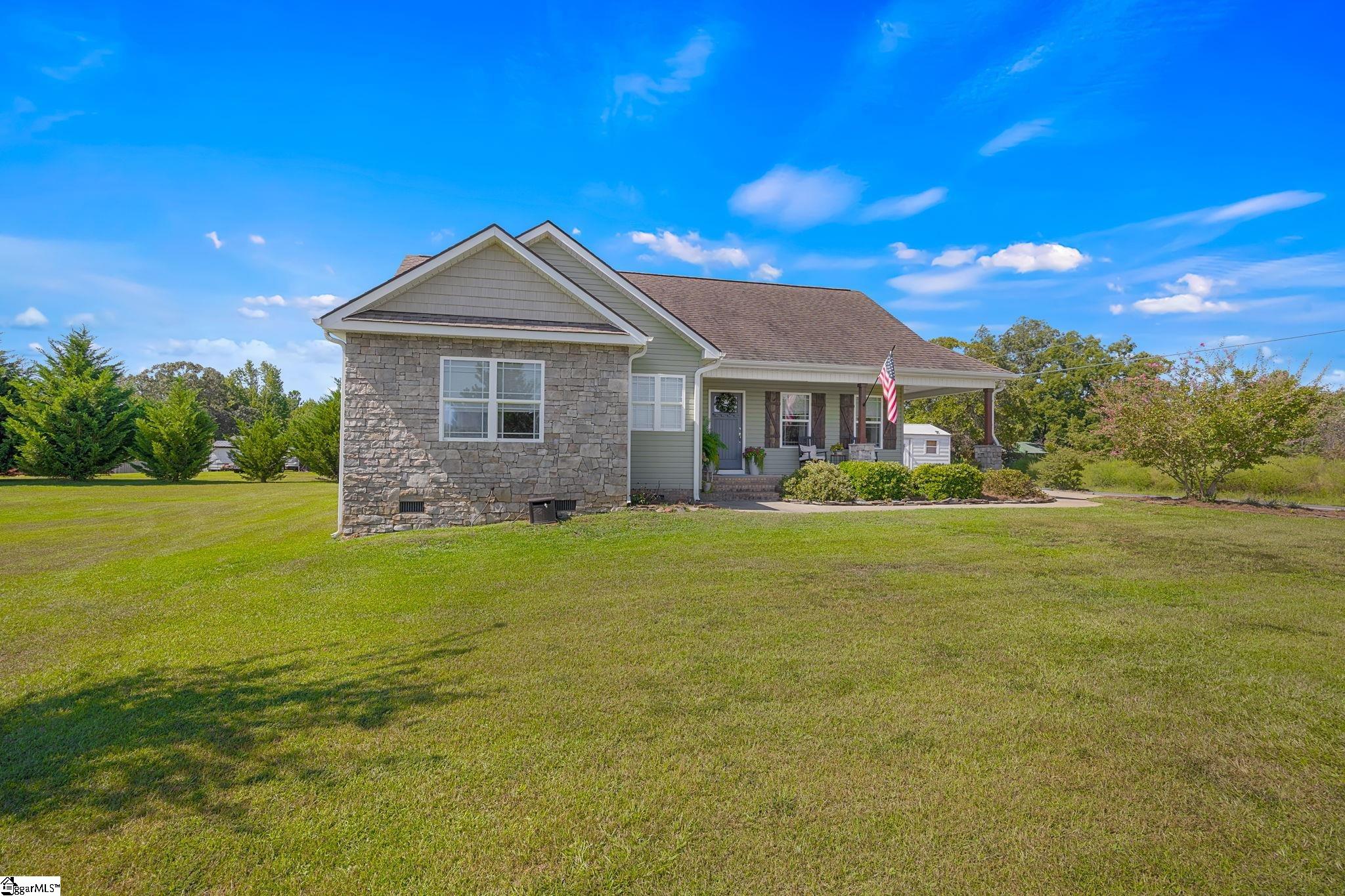 496 Belle Shoals Road Property Photo 3