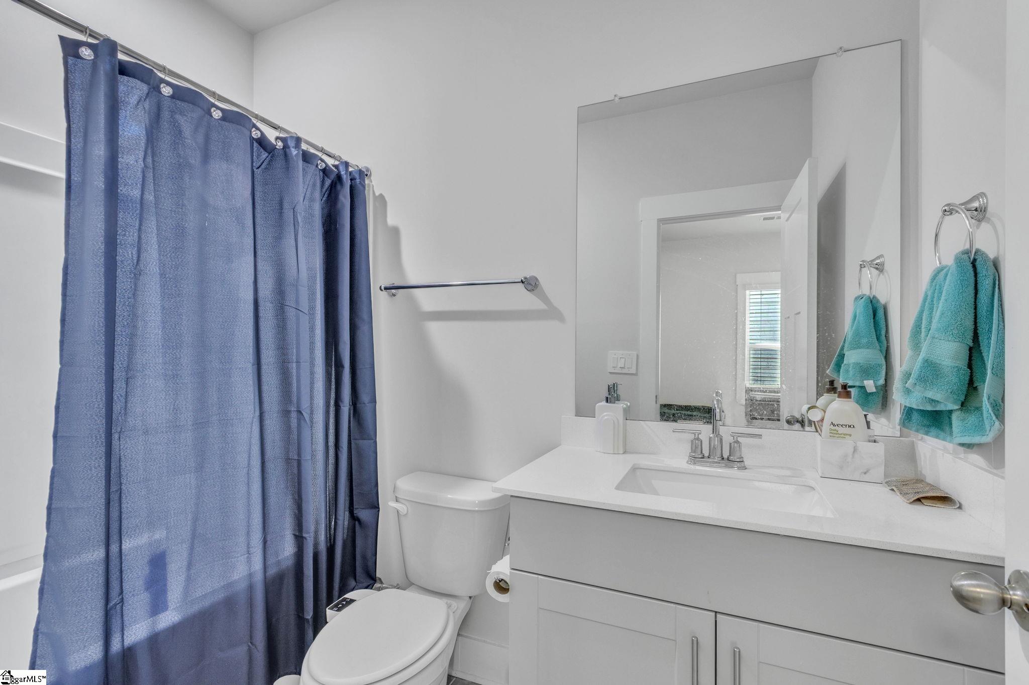 912 Burghley Circle Property Photo 17