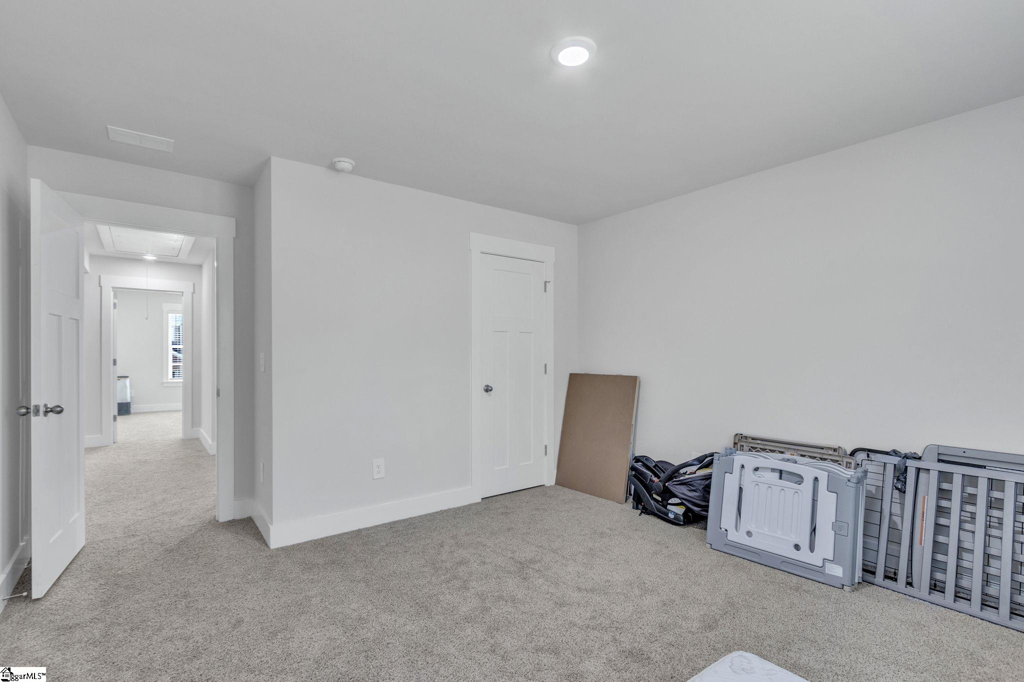 912 Burghley Circle Property Photo 28