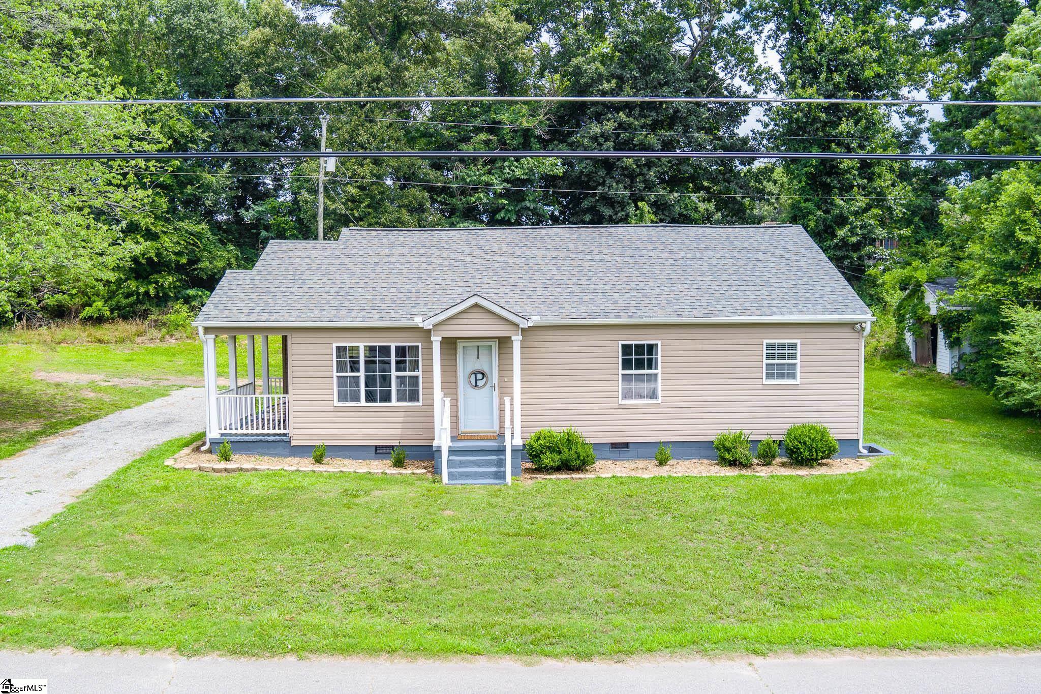 115 Clover Street Property Photo 1