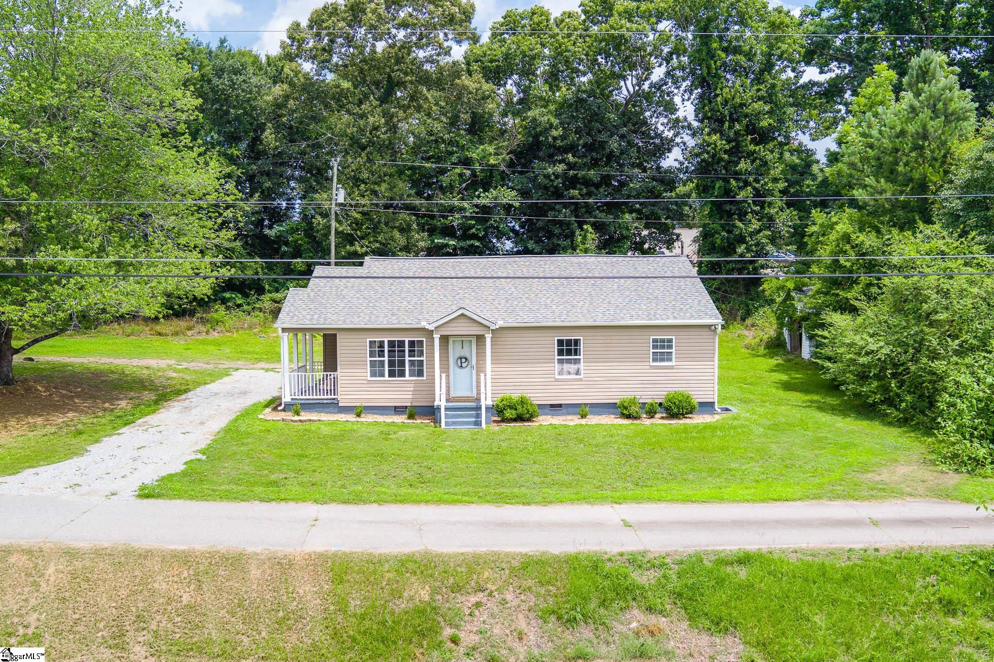 115 Clover Street Property Photo 2