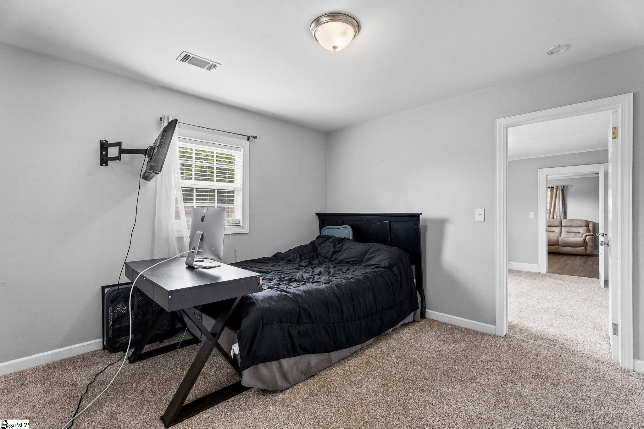 115 Clover Street Property Photo 20