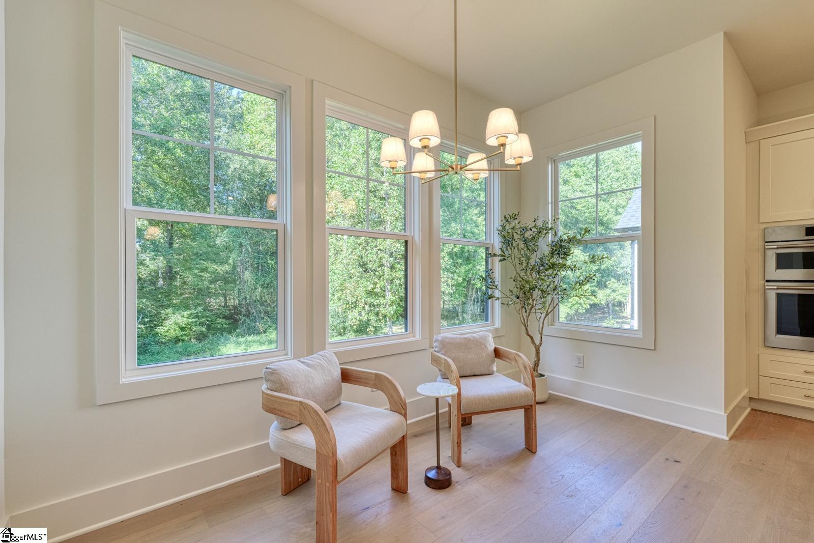 2040 Ivy Cottage Path Property Photo 13