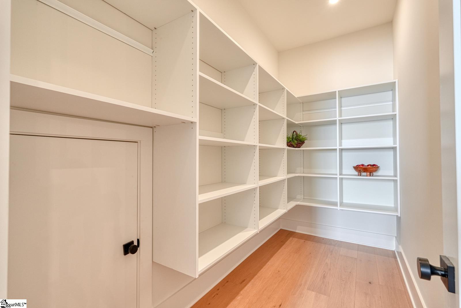 2040 Ivy Cottage Path Property Photo 17