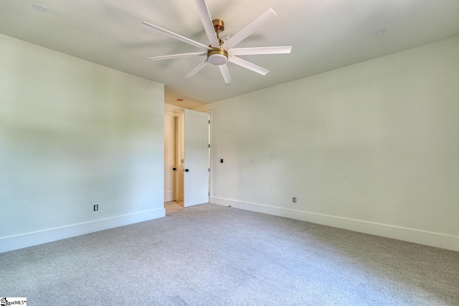 2040 Ivy Cottage Path Property Photo 26