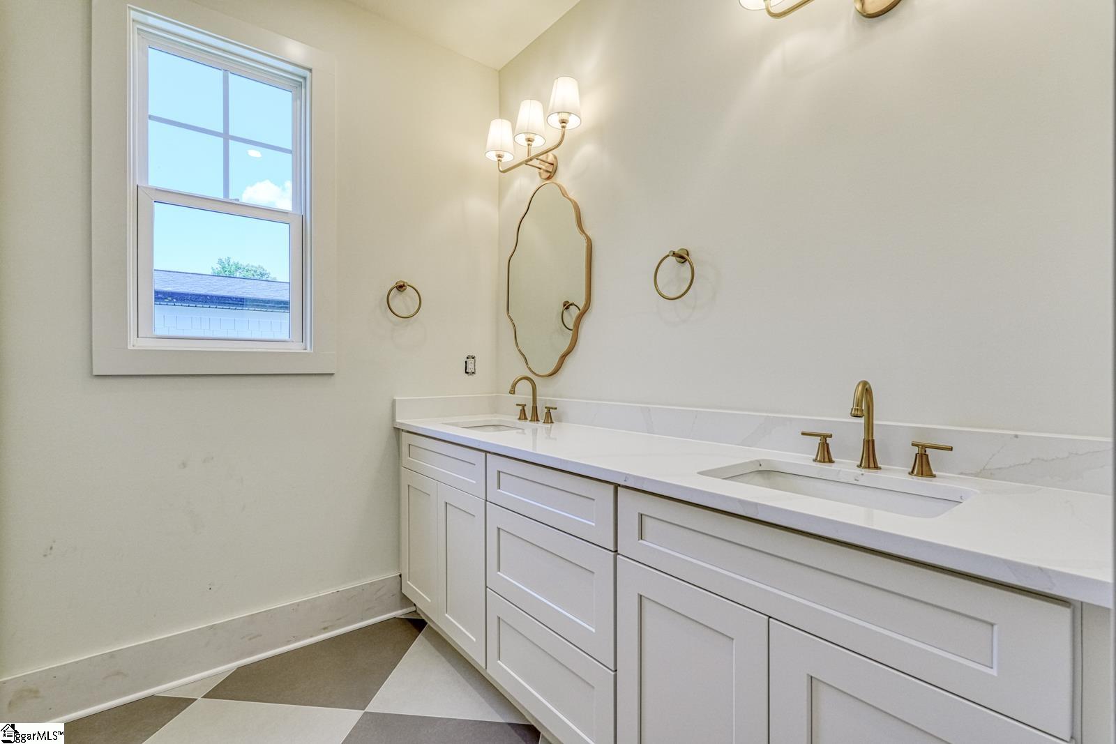 2040 Ivy Cottage Path Property Photo 38