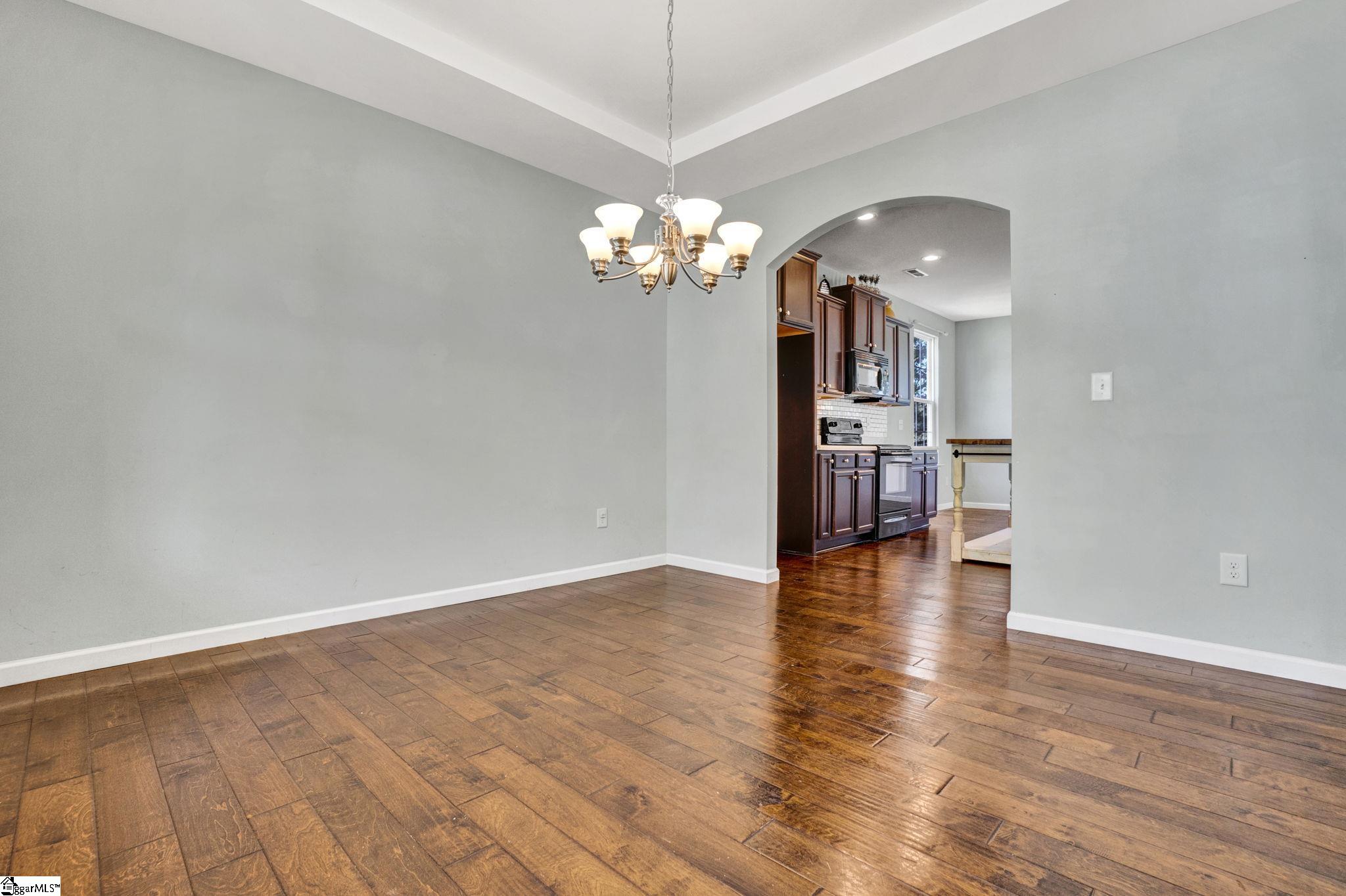 339 Hamilton Parkway Property Photo 11