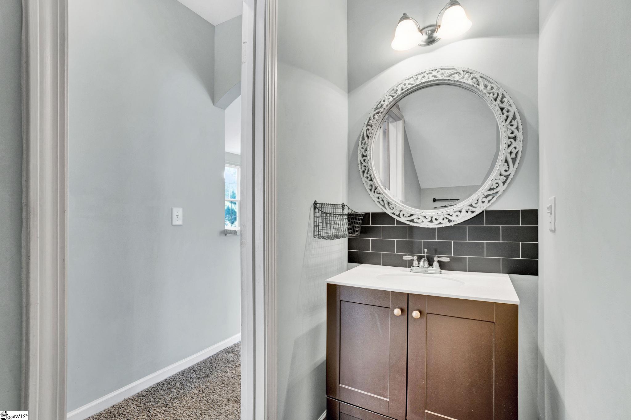 339 Hamilton Parkway Property Photo 22