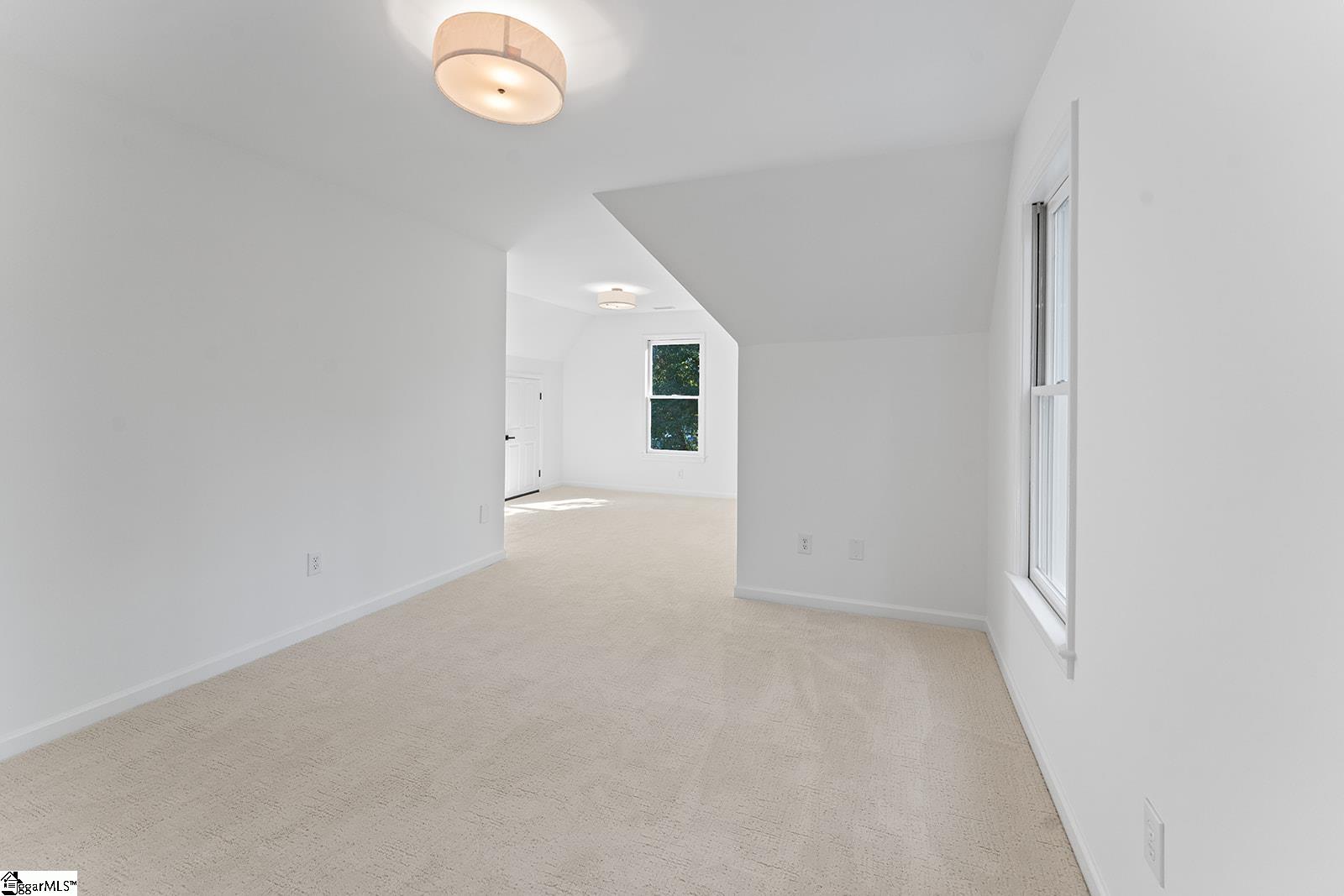 8 Sneed Drive Property Photo 19