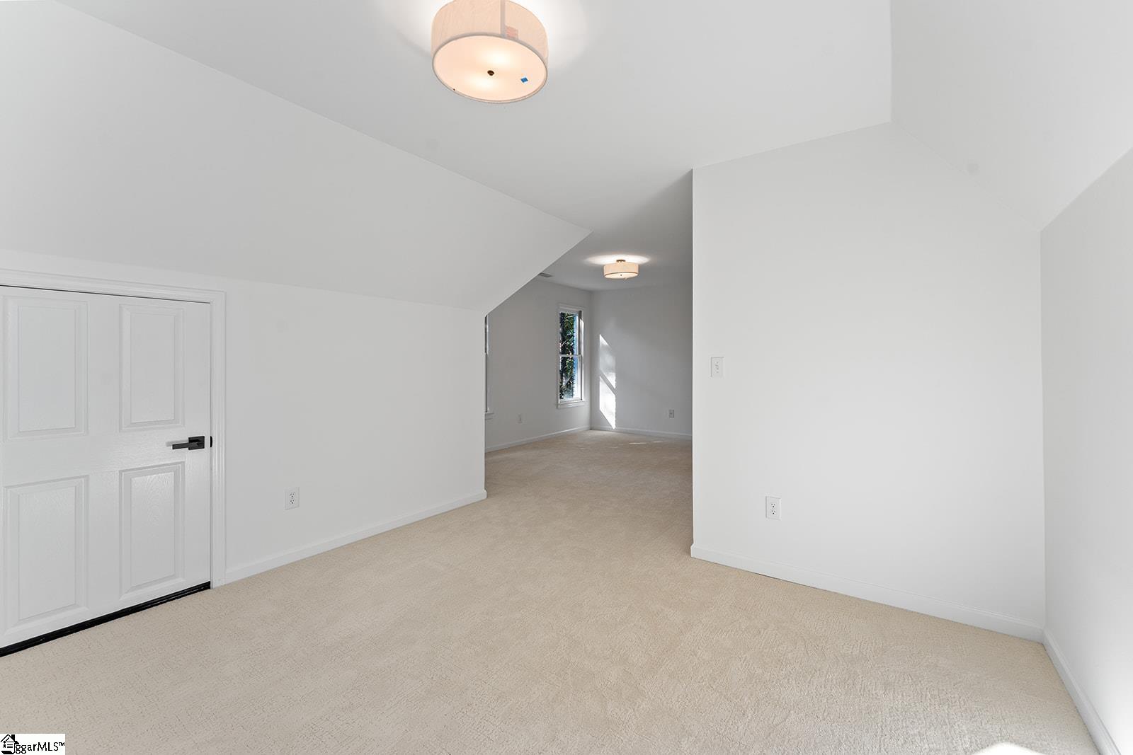 8 Sneed Drive Property Photo 20