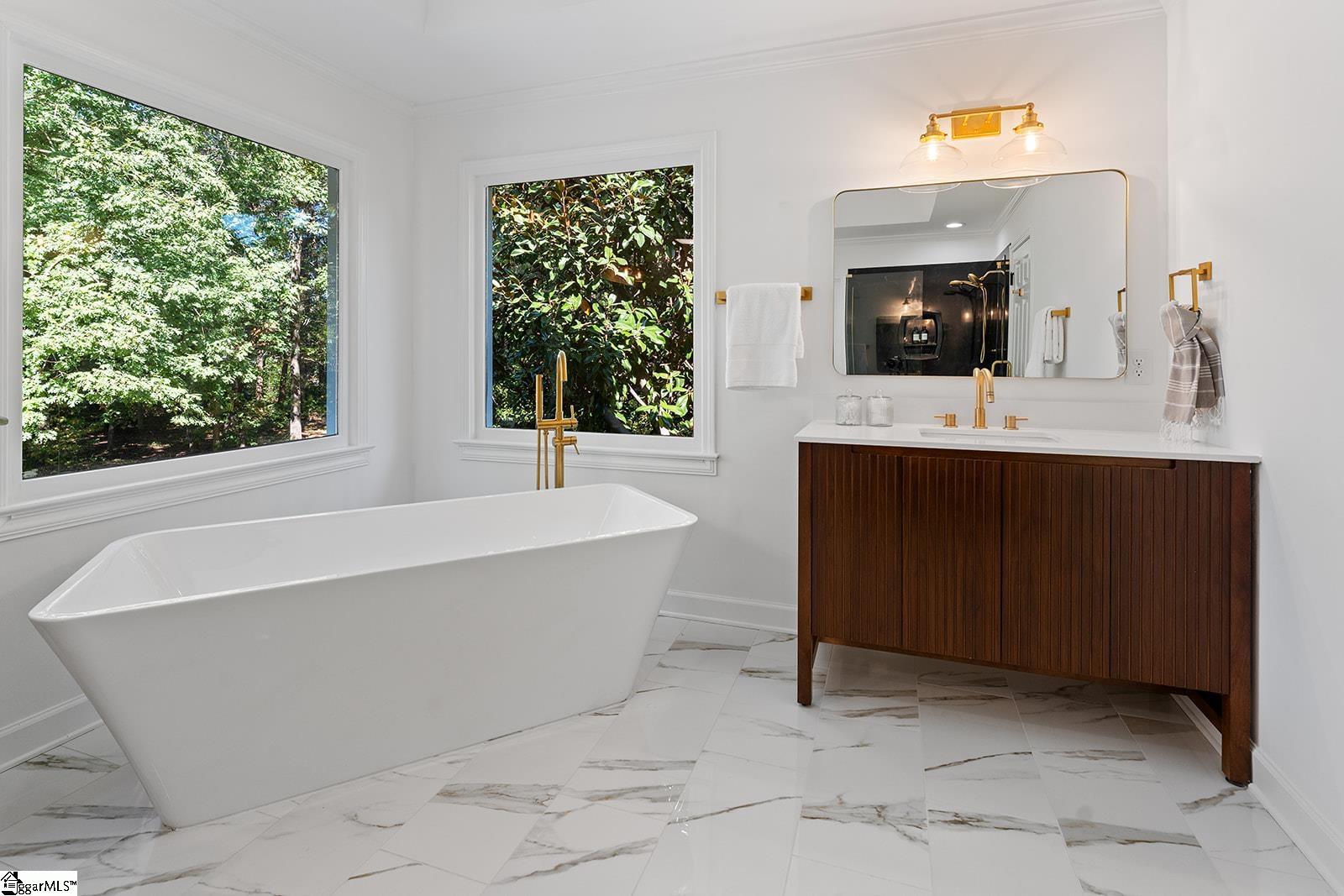 8 Sneed Drive Property Photo 33