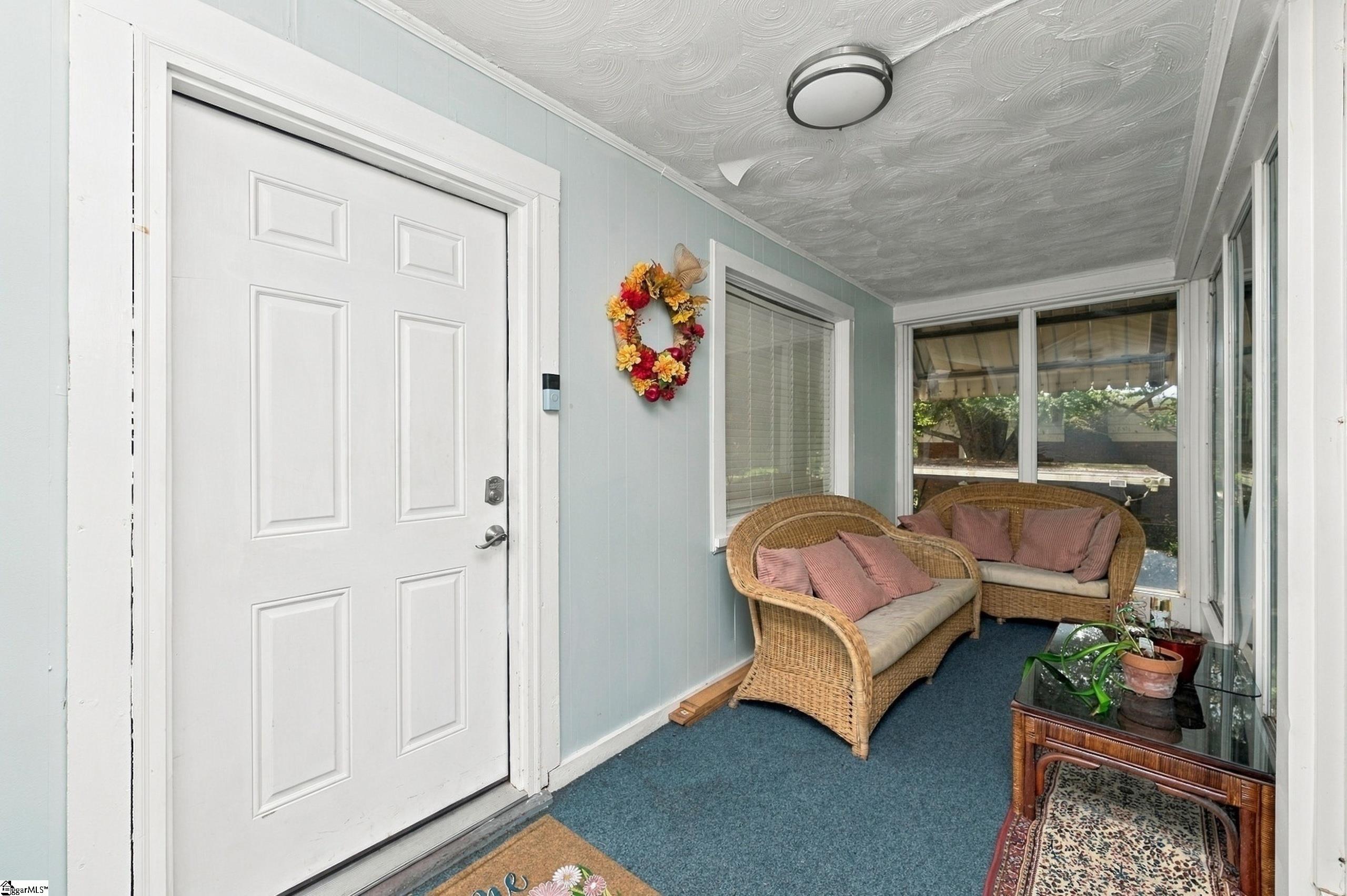 311 Robinson Drive Property Photo 5