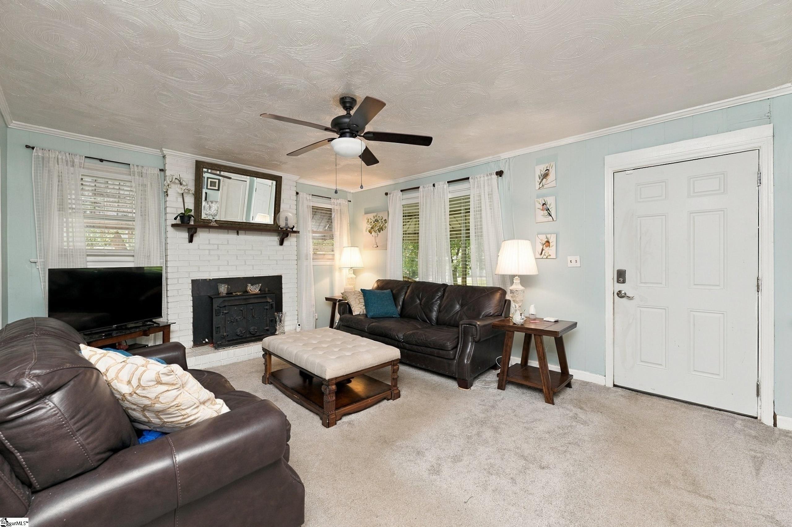 311 Robinson Drive Property Photo 8