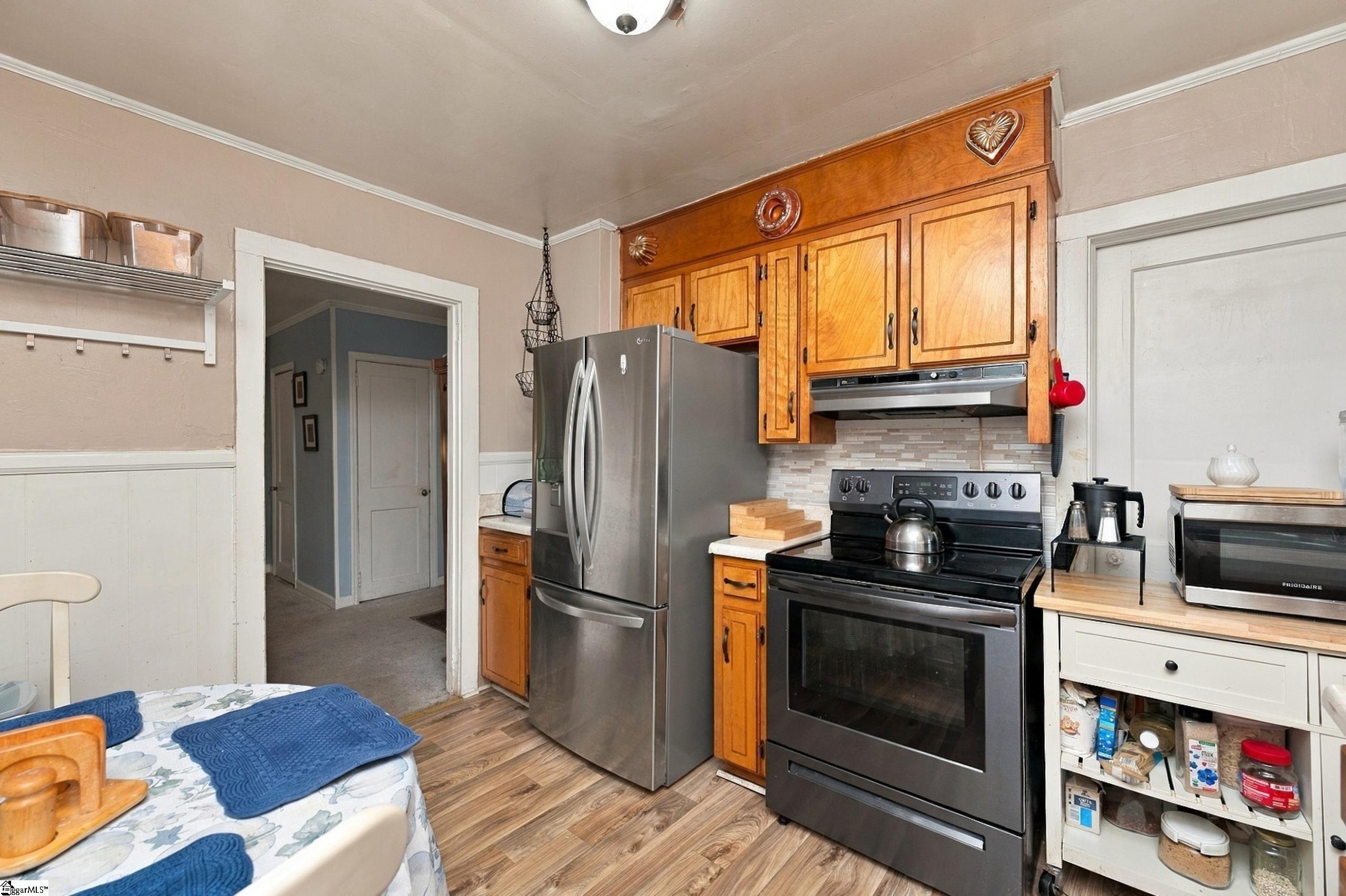 311 Robinson Drive Property Photo 15