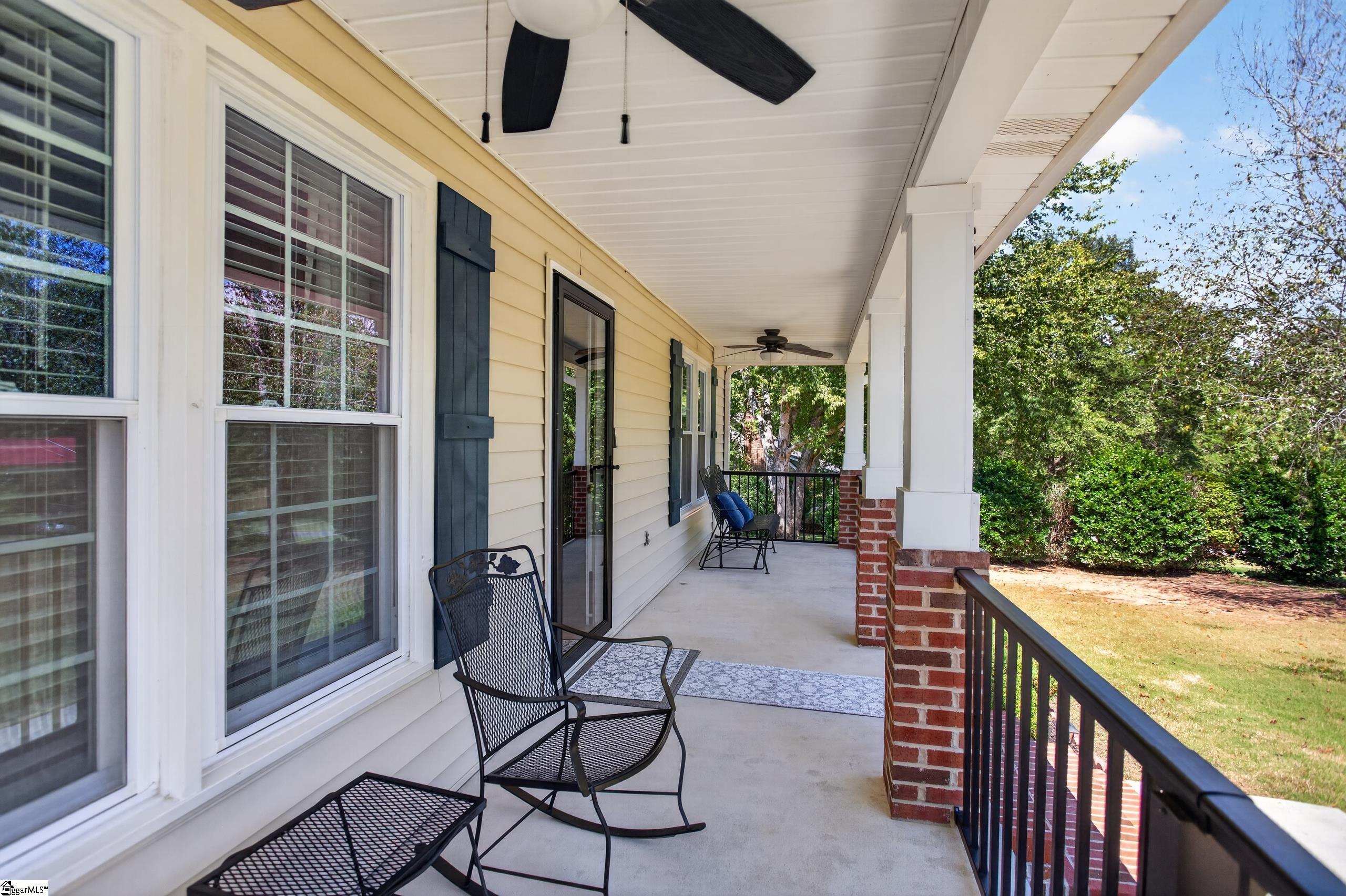 307 Country Glen Property Photo 28