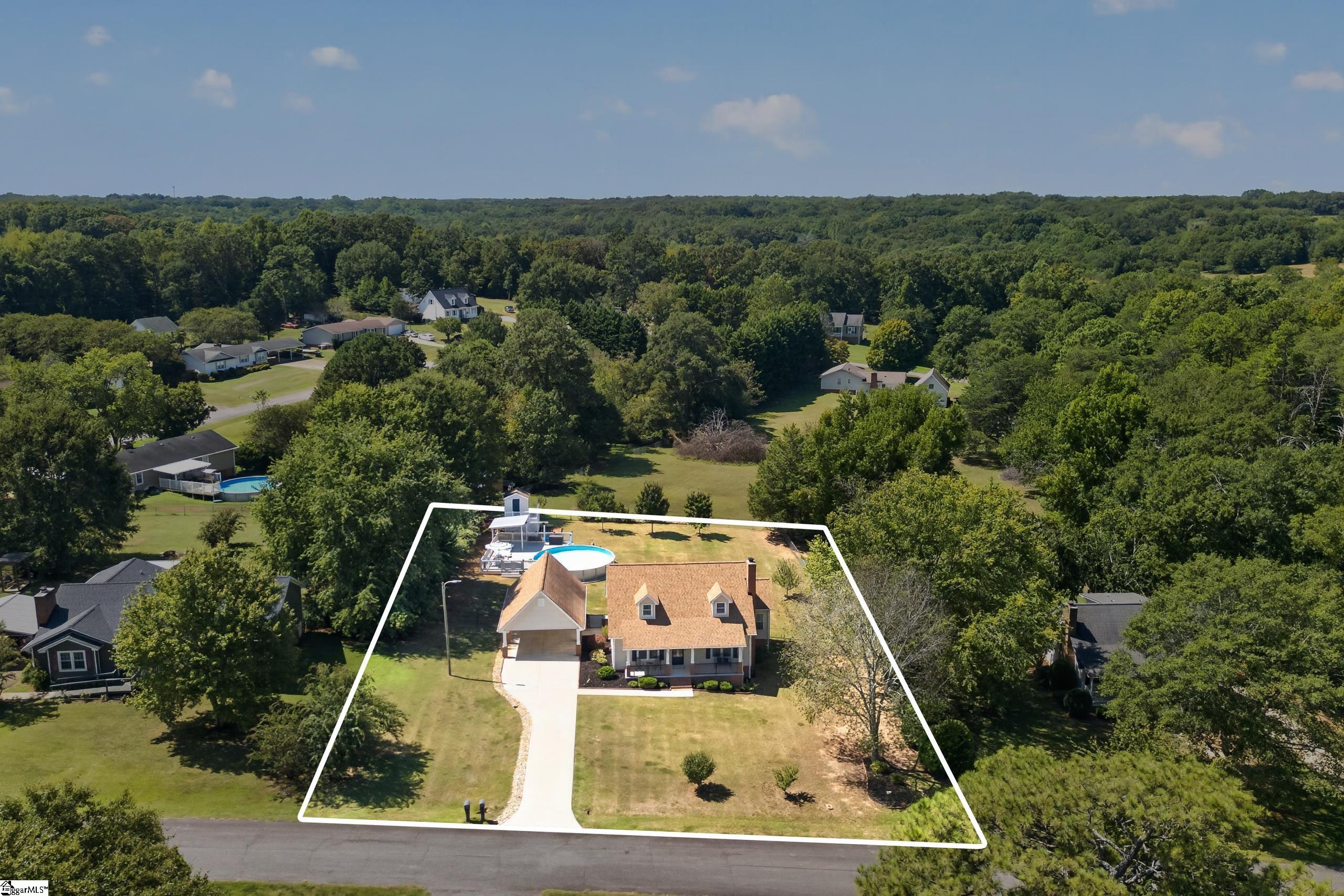 307 Country Glen Property Photo 42