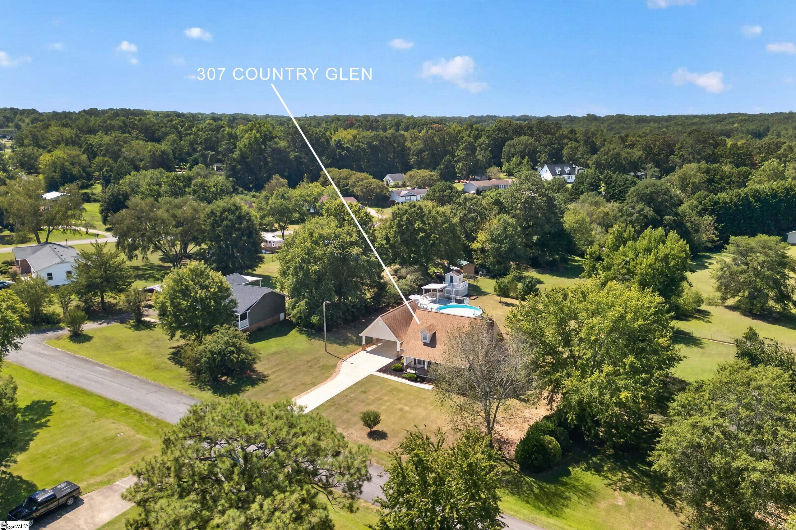 307 Country Glen Property Photo 44