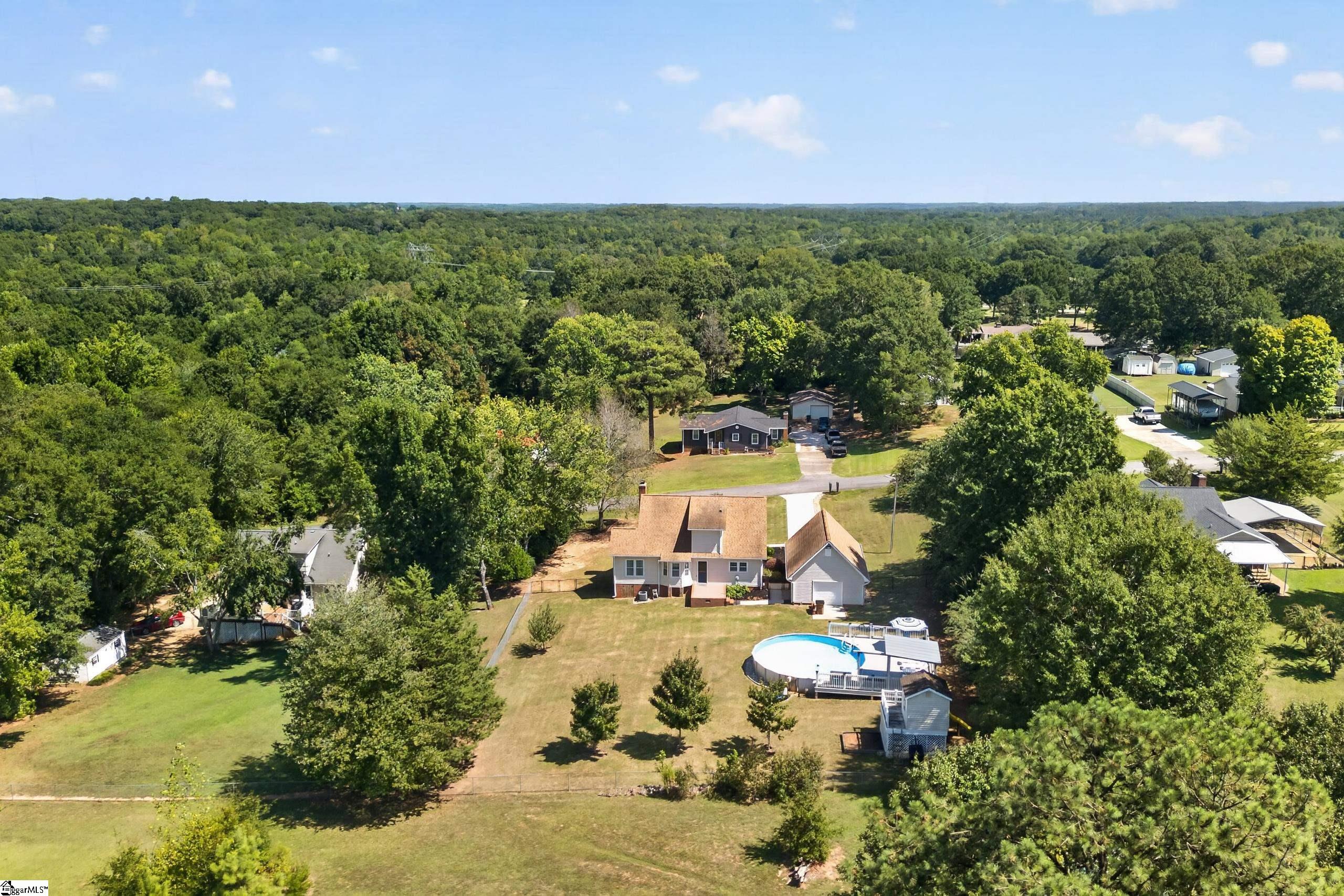 307 Country Glen Property Photo 46